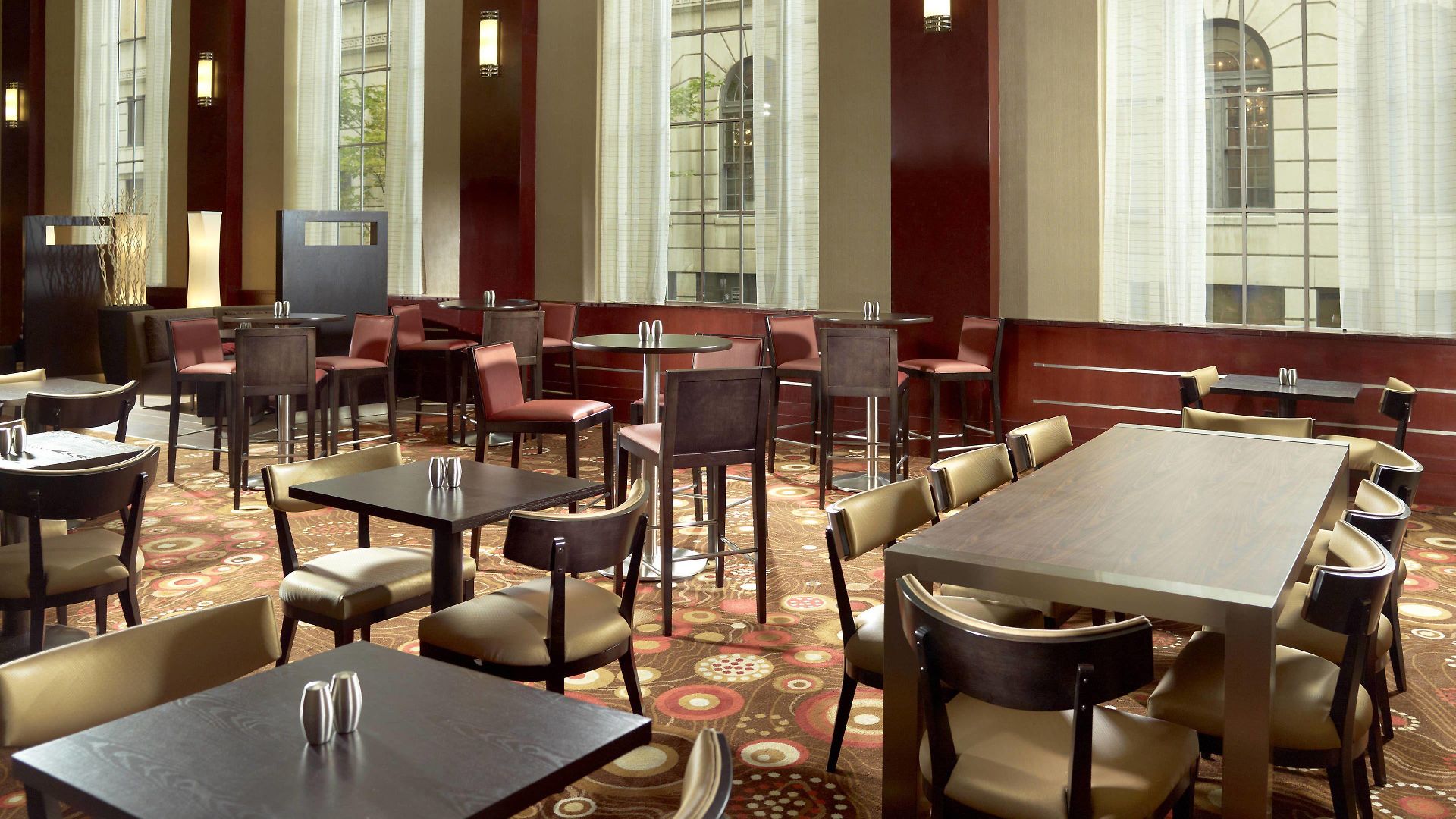 Courtyard By Marriott Downtown Hotel Nashville