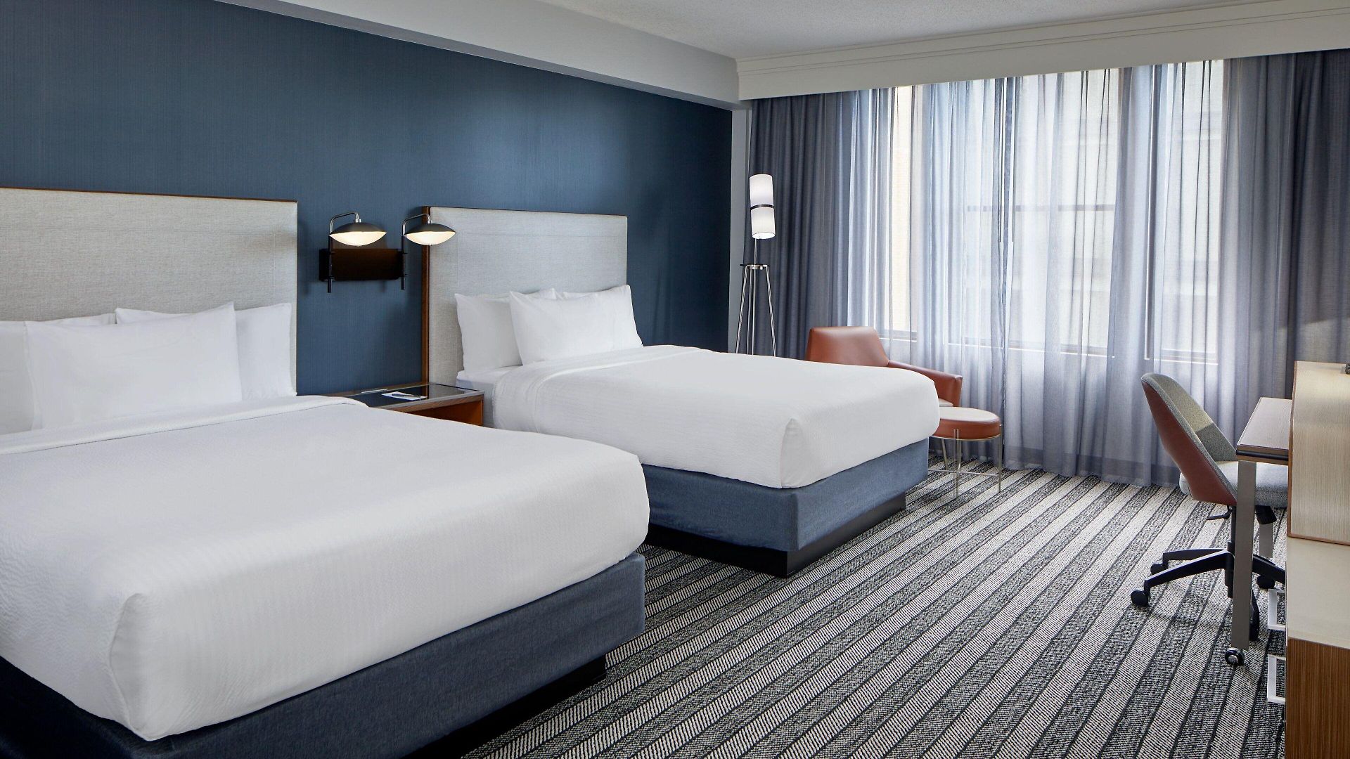 Courtyard By Marriott Downtown Hotel 3*