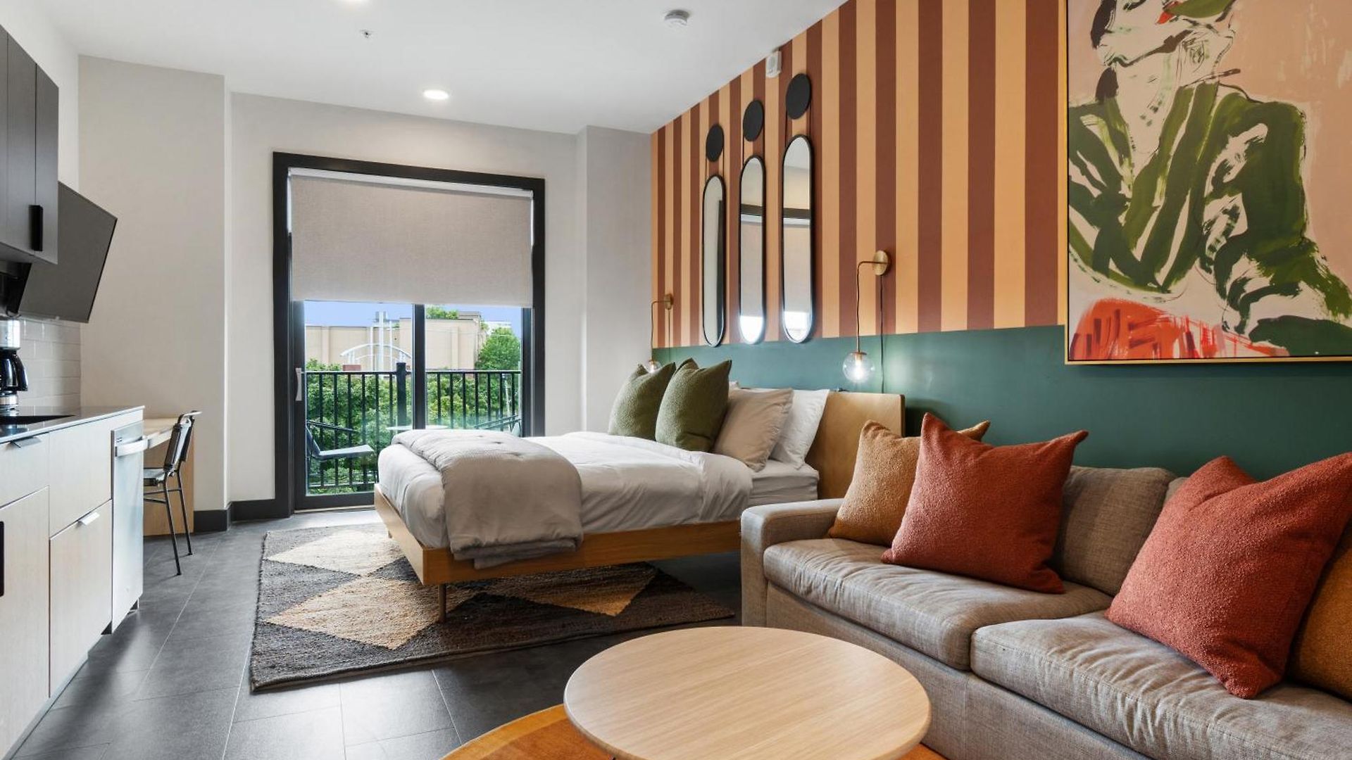 The Soundry Hotel *
