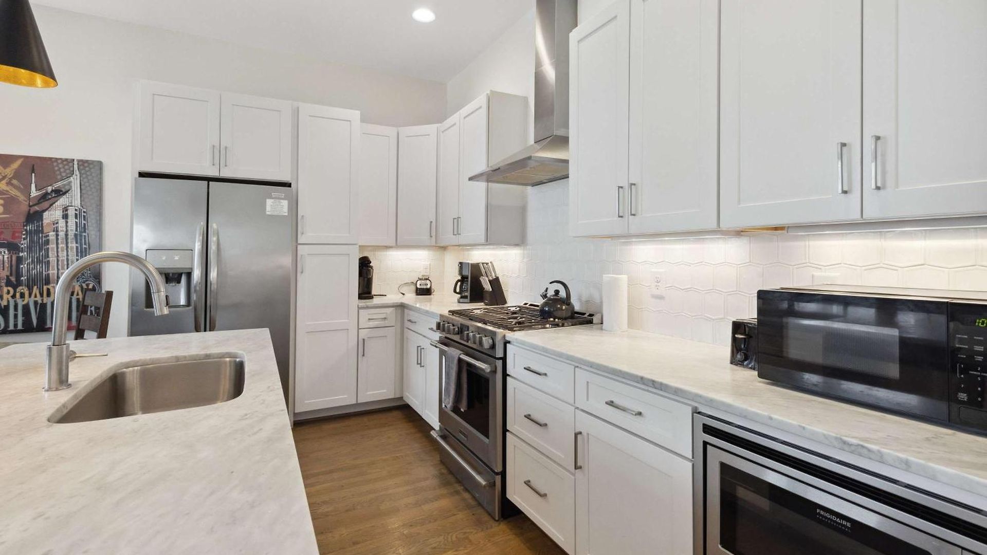 Gorgeous Home-2 Miles To Lower Broadway