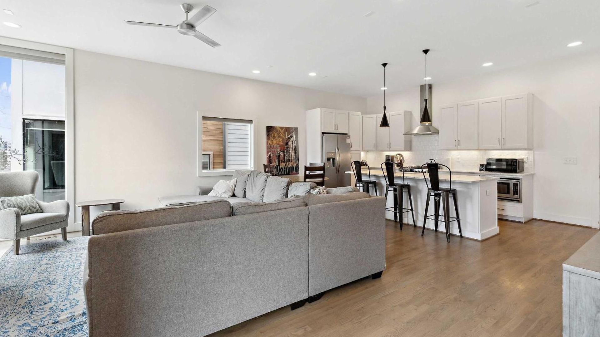 Holiday home Gorgeous Home-2 Miles To Lower Broadway *