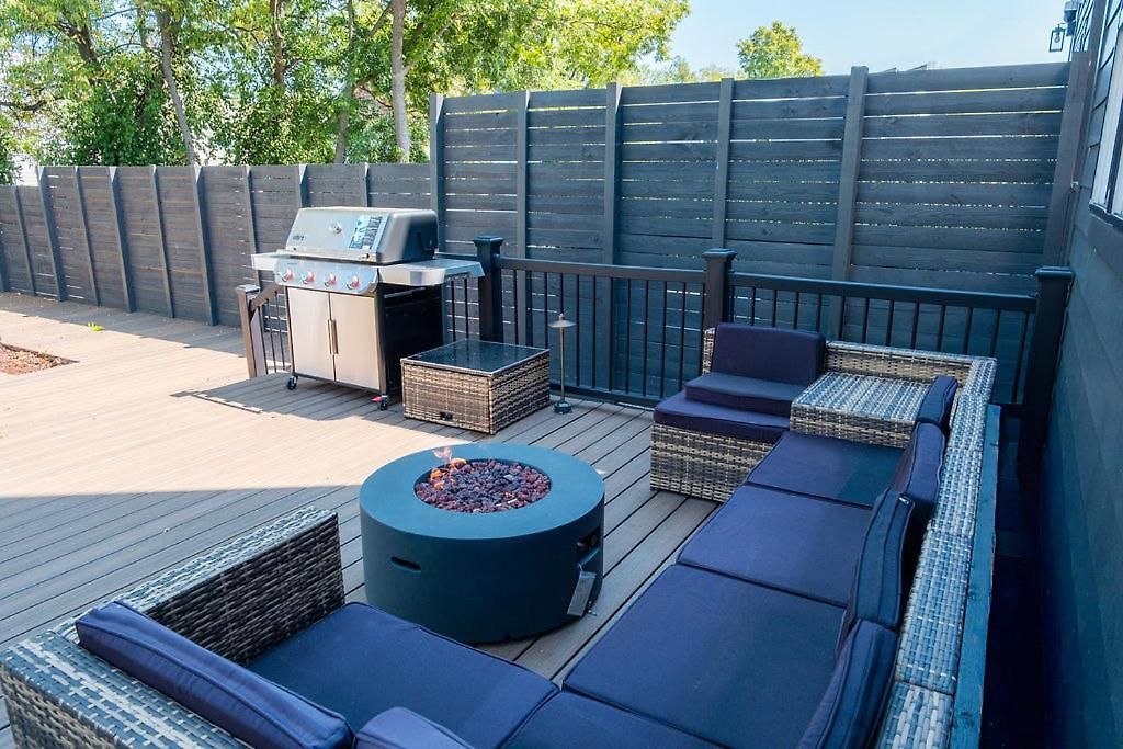 Luxury Retreat Sauna, Hot Tub And Fire Pit Nashville
