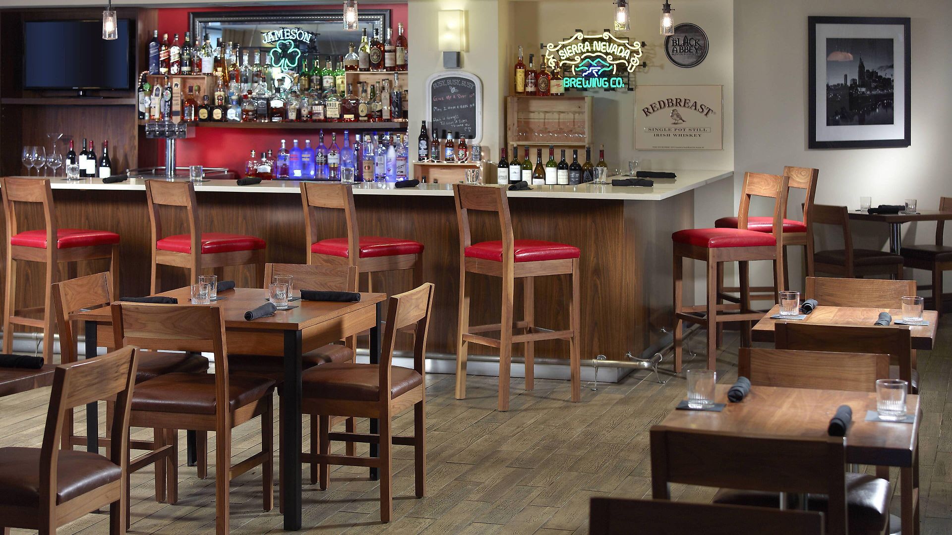 Hotel Four Points By Sheraton Airport 3*