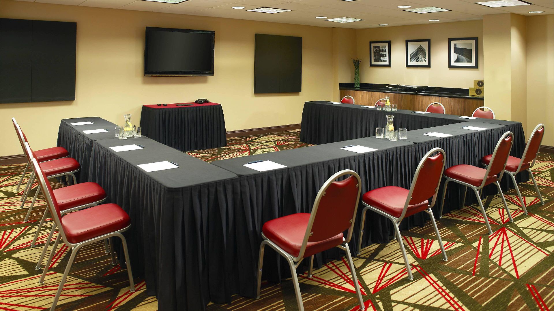 Hotel Four Points By Sheraton Airport