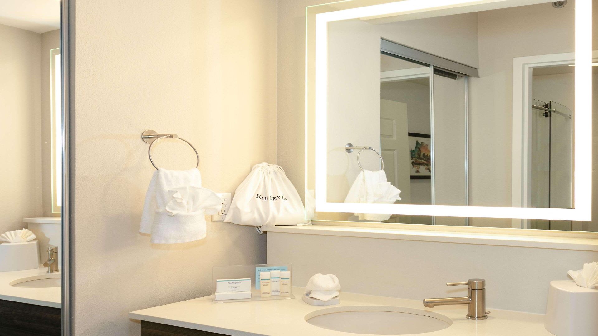 Hotel Hampton & Nashville-green Hills 3*