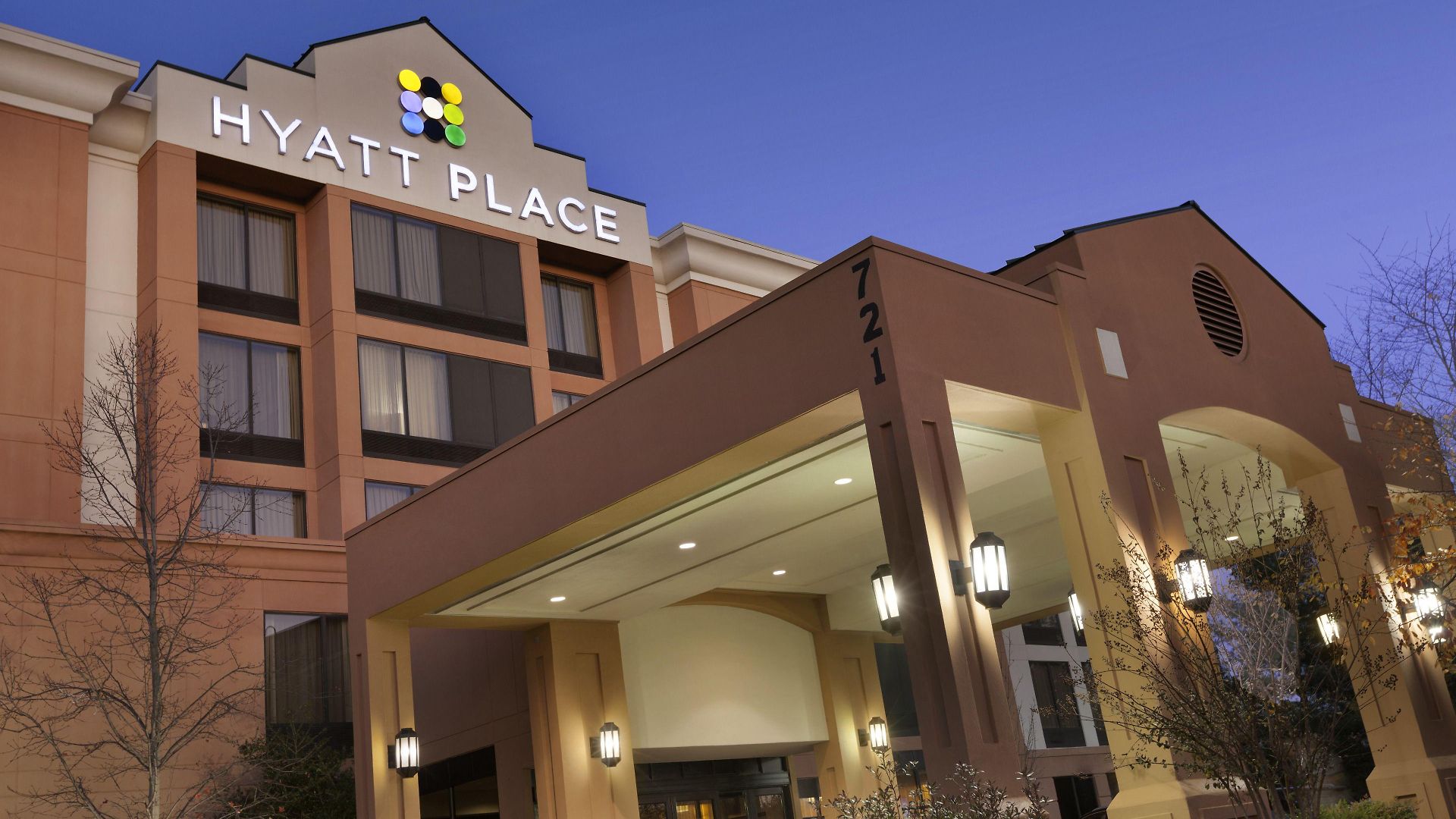 Bna Suites Hotel 3*