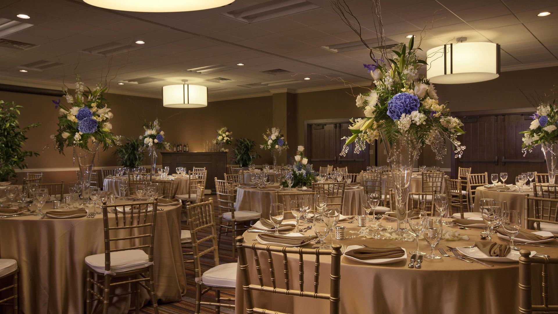 The At Opryland, A Gaylord Nashville