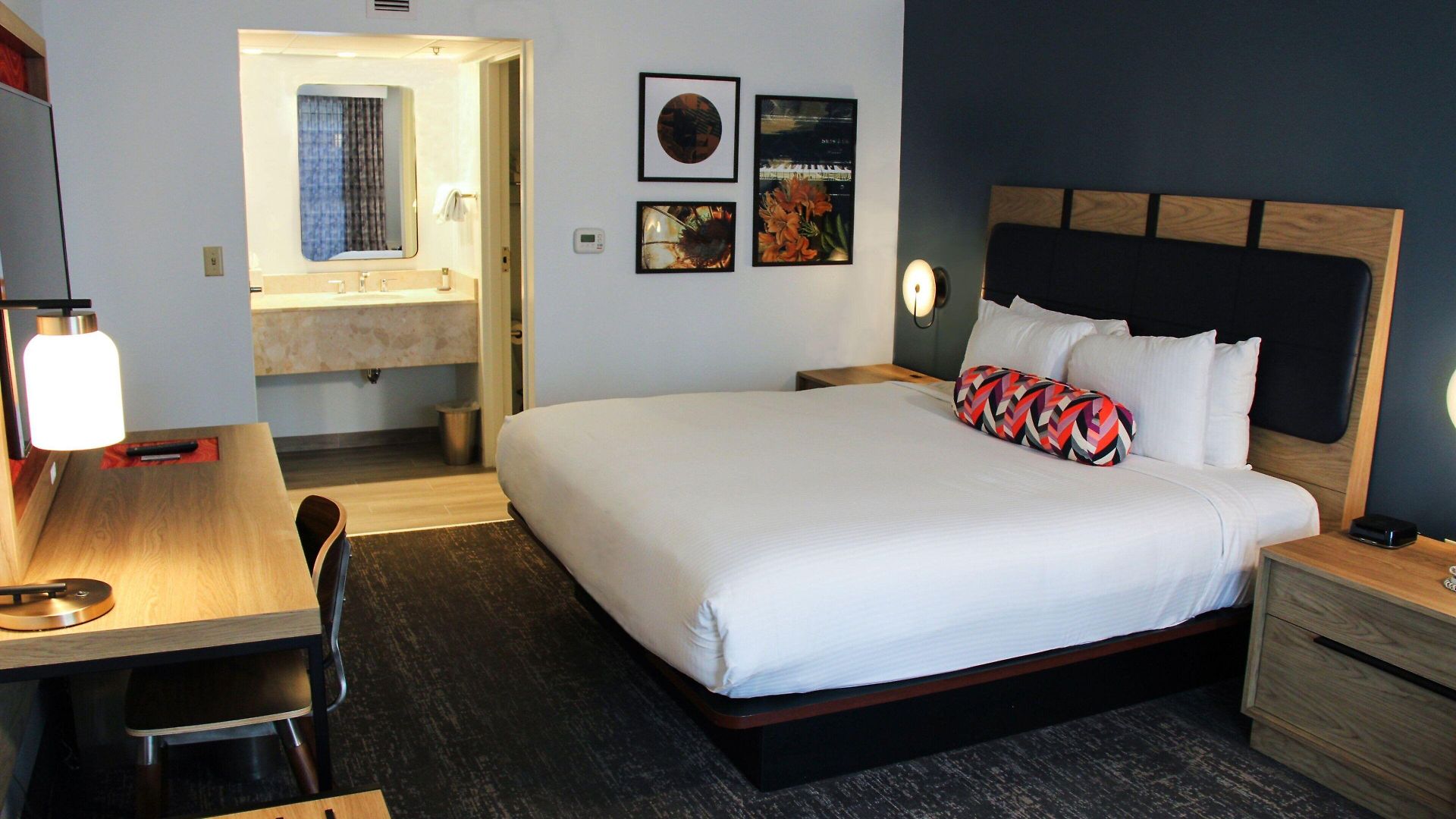 The At Opryland, A Gaylord Nashville
