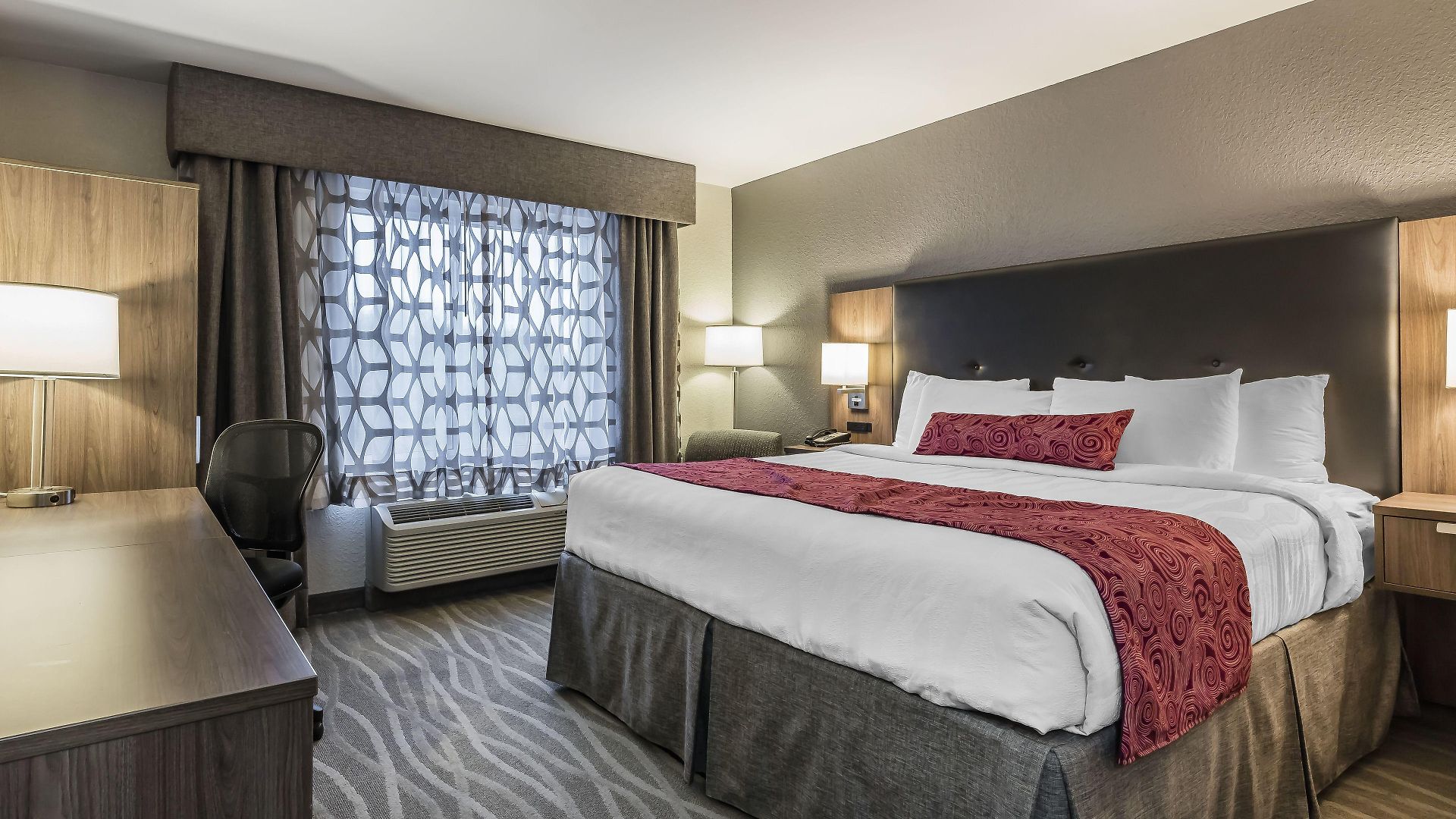 Western Airport - Bna 3*