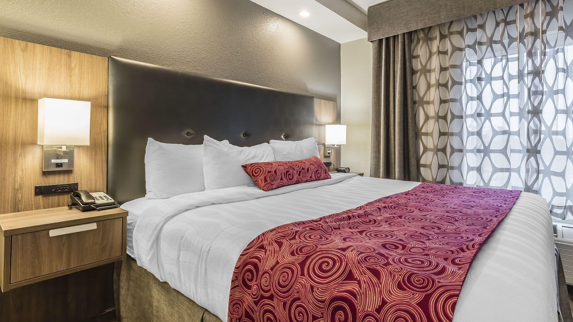 Western Airport - Bna Hotel 3*