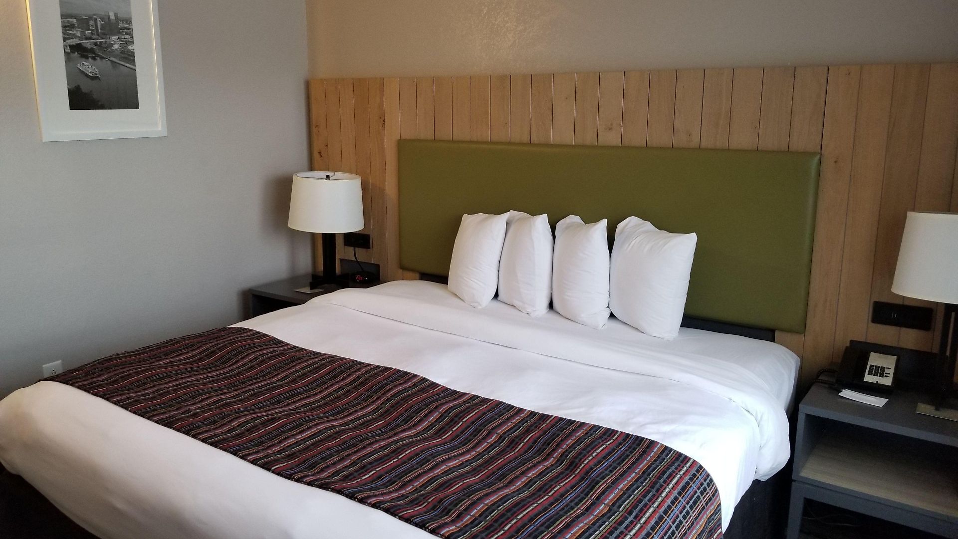 Hotel Country & By Radisson, Airport East, Tn