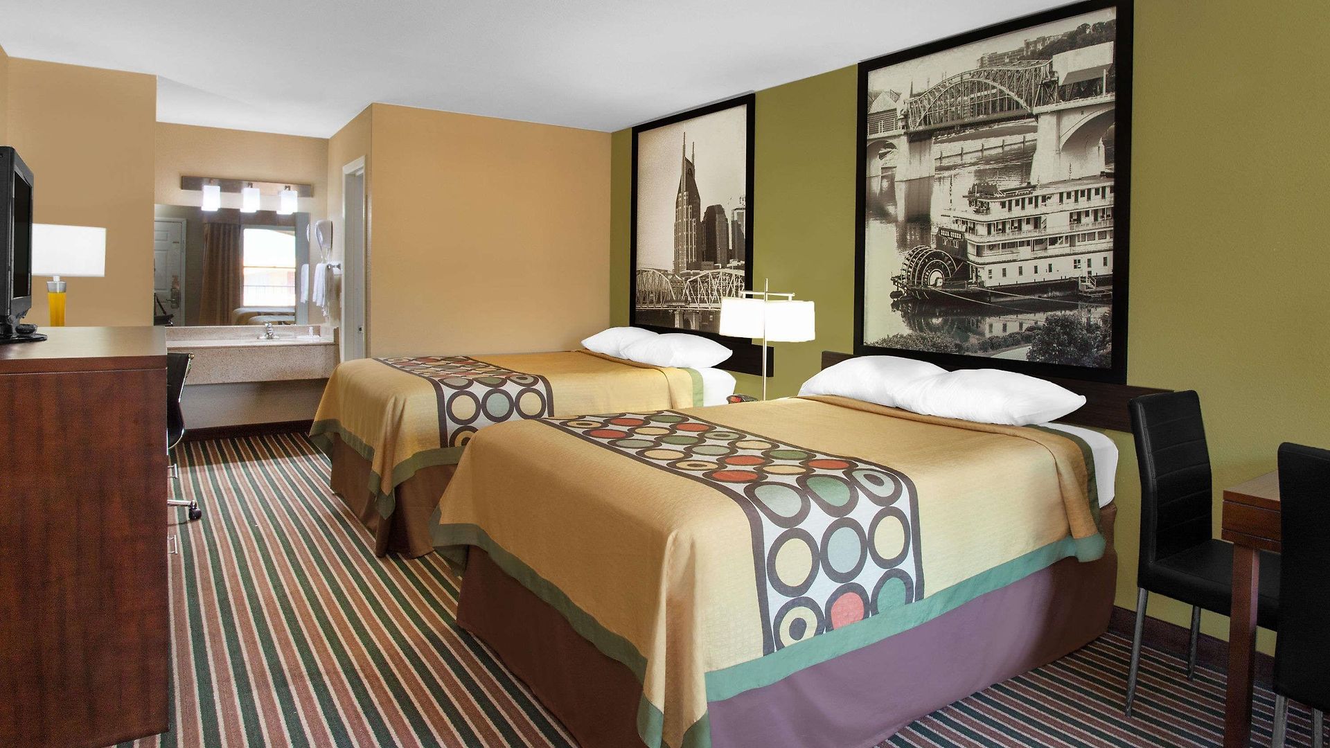 Super 8 By Wyndham West Nashville