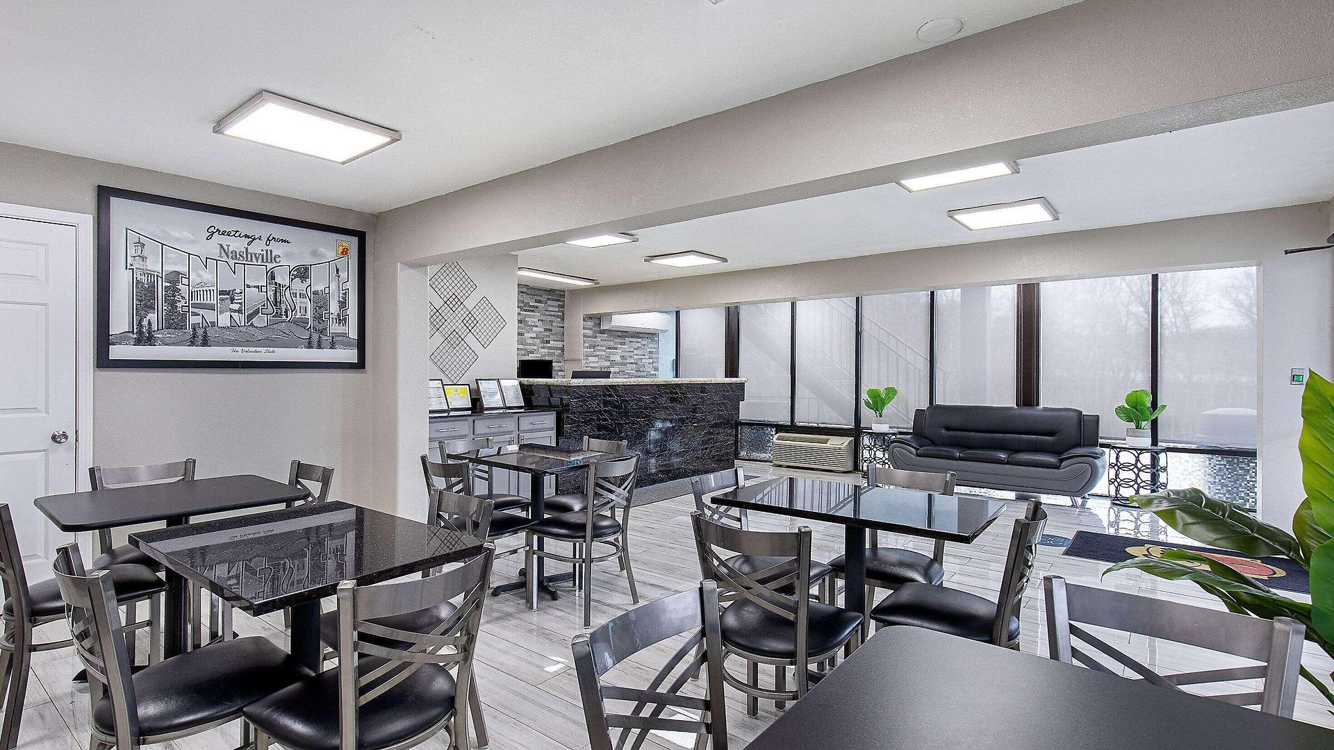 Super 8 By Wyndham West Hotel Nashville