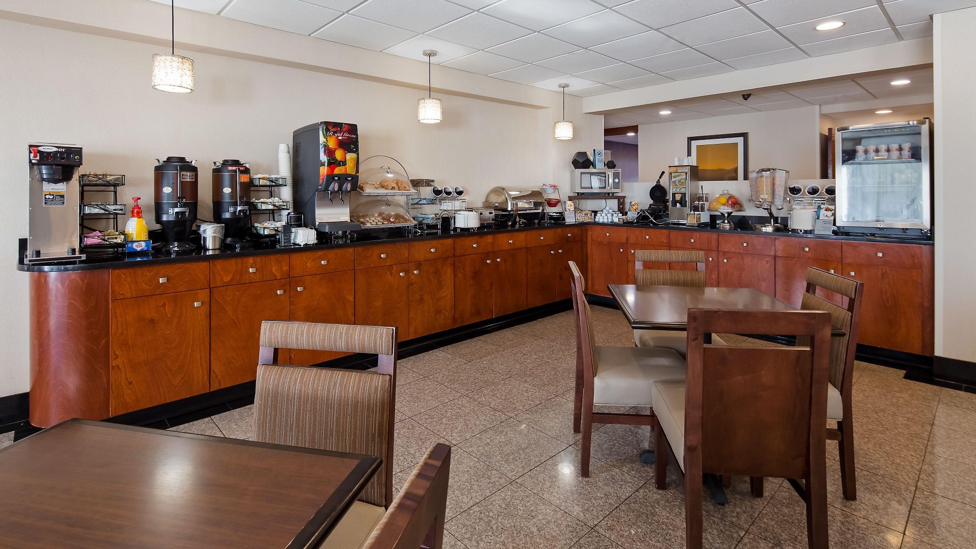 Hotel Western Belle Meade & 2*