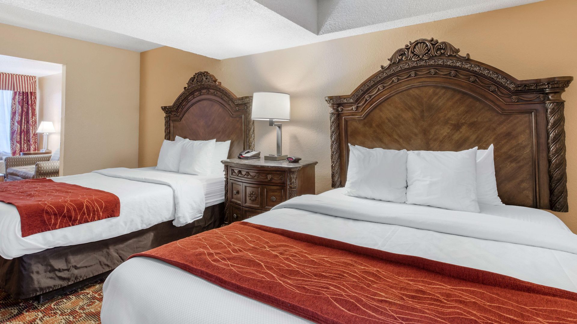 Comfort Downtown - Music Center 4* Nashville