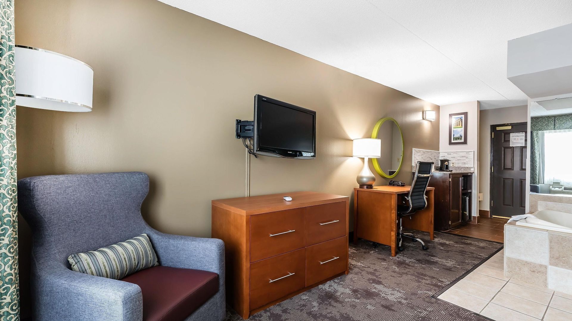 Comfort & Near Tanger Outlets I-24 Antioch