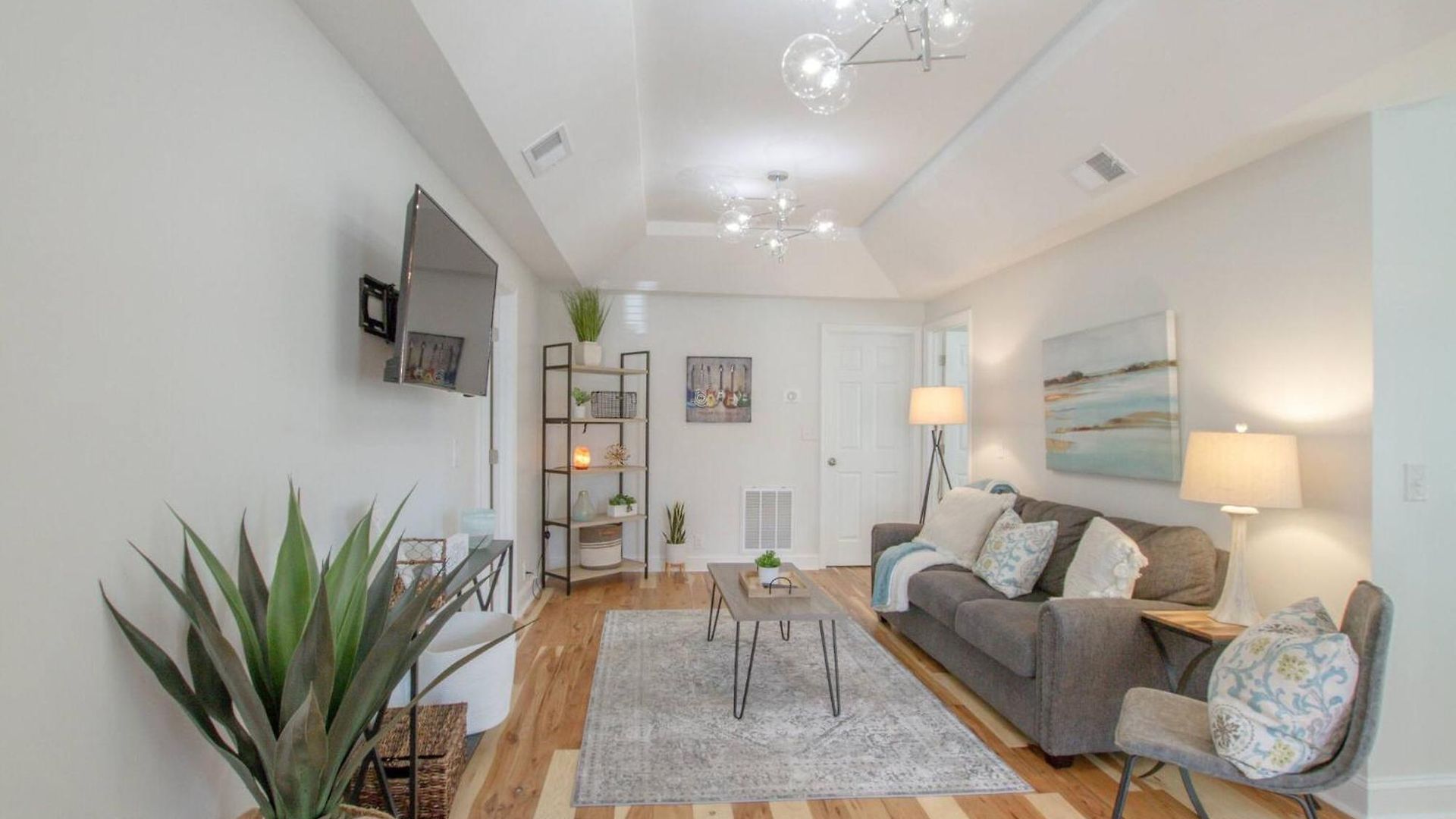 The Grant | 9 Mins To Downtown, Vandy On Foot Nashville