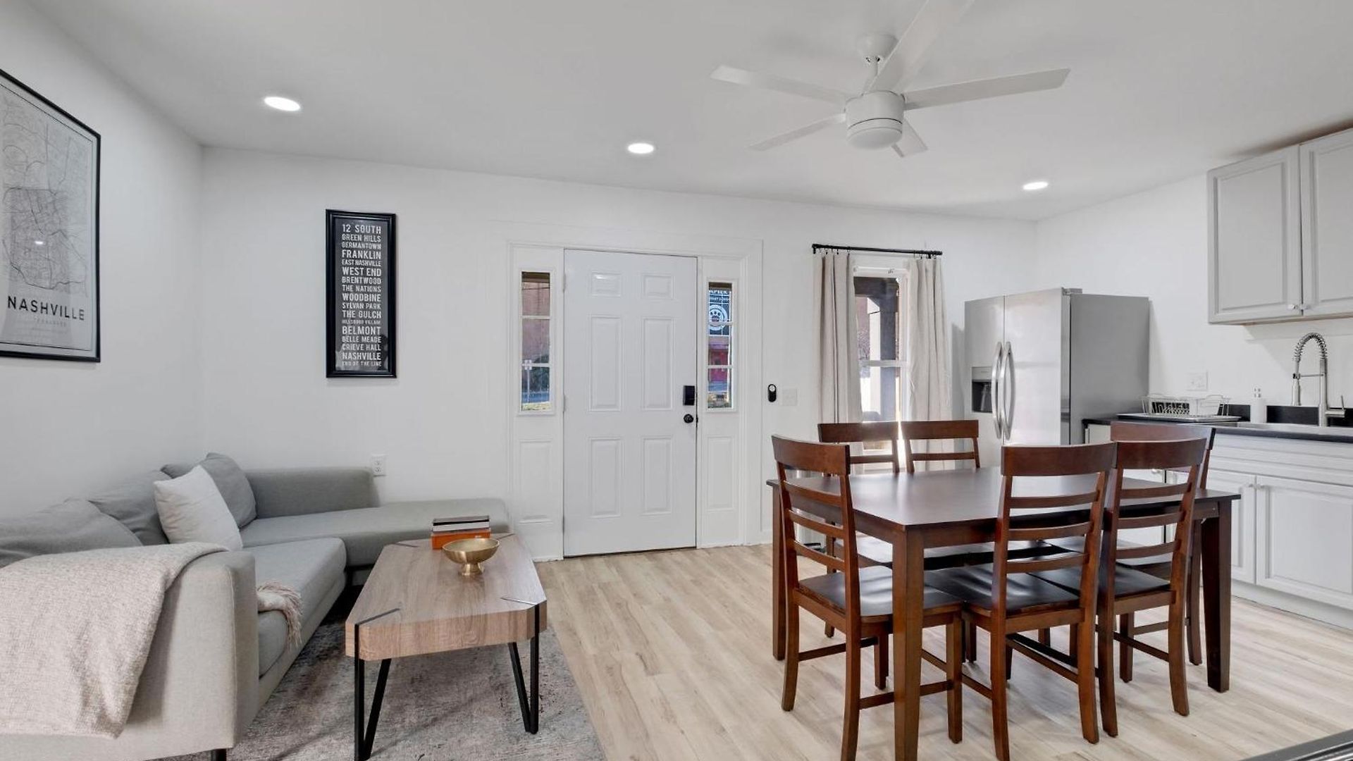 Holiday home Stylish Getaway With Free Parking *