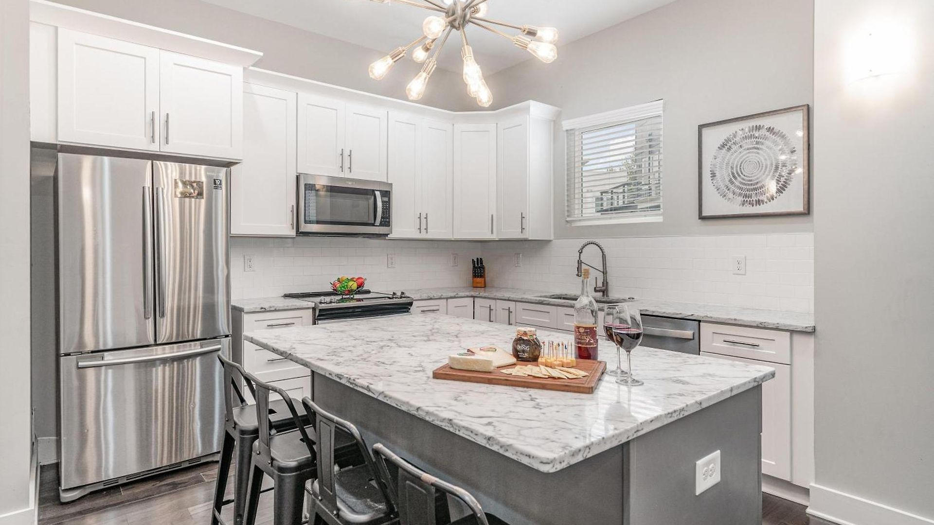Cypress - Private Rooftop Patio - Mins To Broadway Holiday home