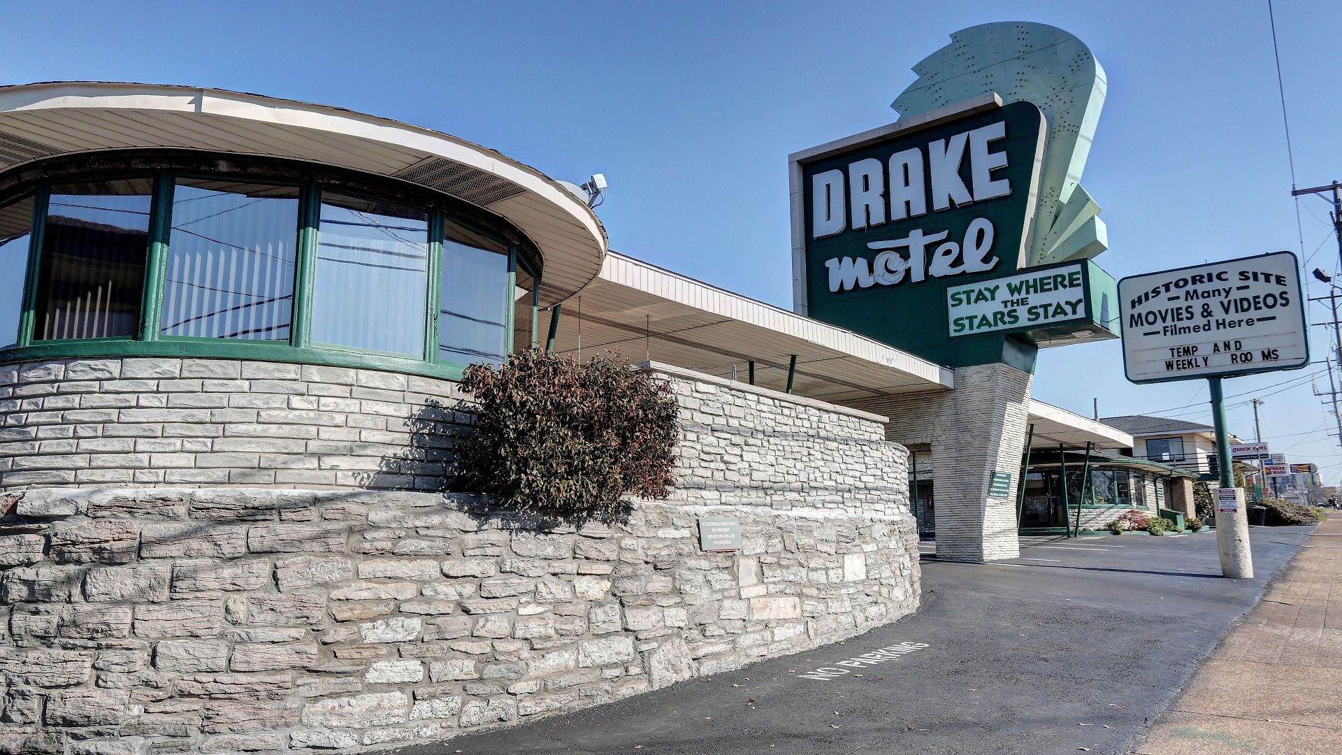 Drake Hotel
