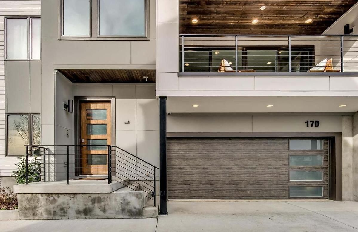 Stunning Skyline Manor - Rooftop Views Nashville