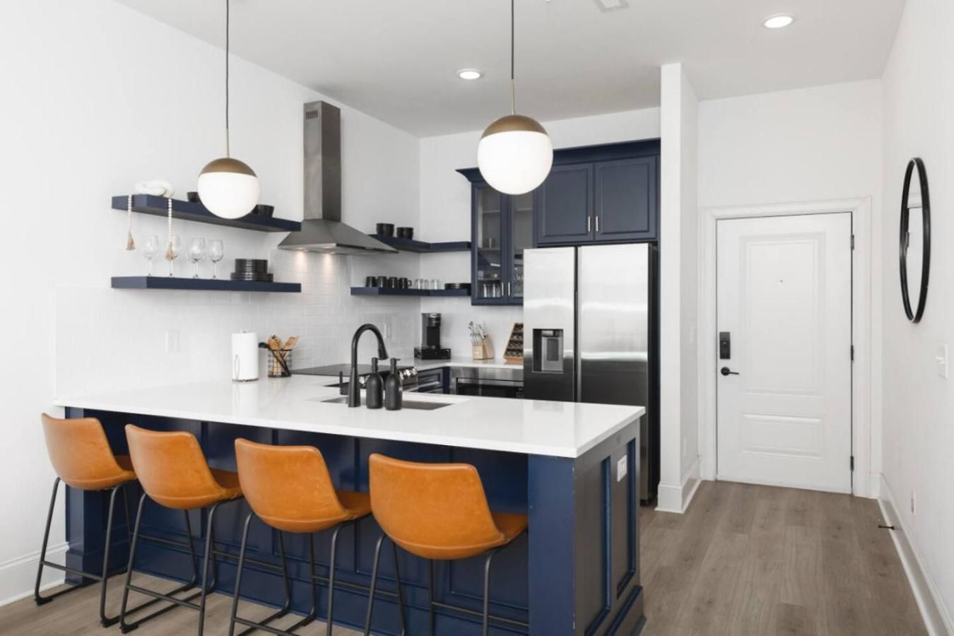 Sleeps 20 Three Side By Side 10 Minutes To Broadway Nashville