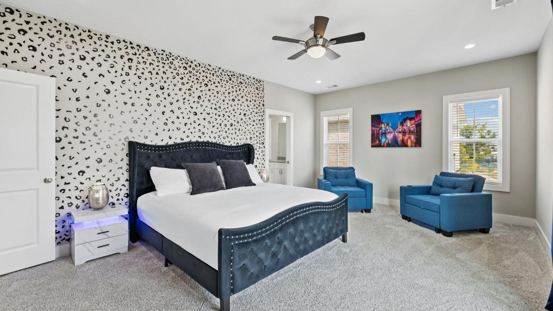 Friends In Skyline Places, 10 Min To Broadway, Perfect For Groups Holiday home Nashville