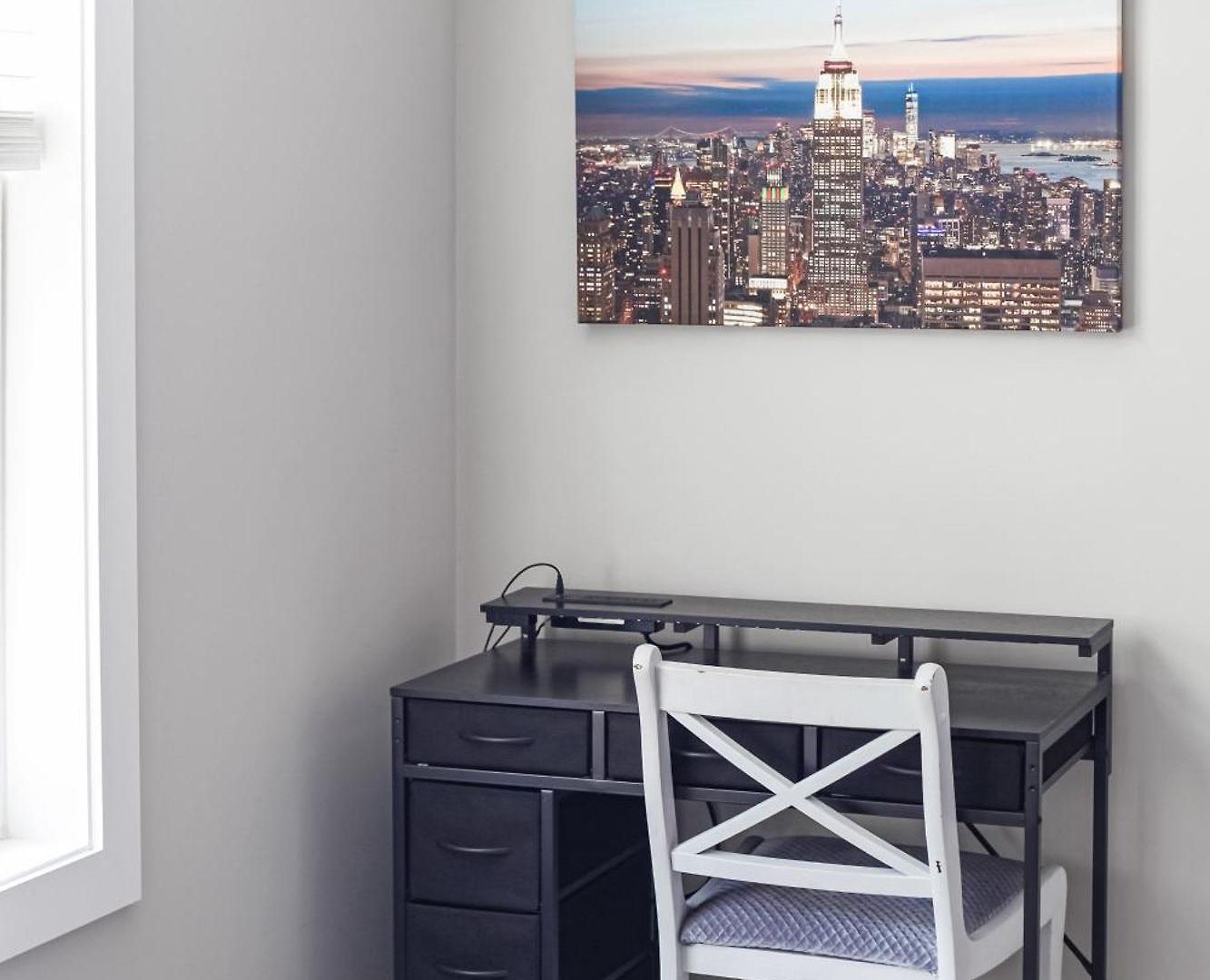 Friends In Skyline Places, 10 Min To Broadway, Perfect For Groups *