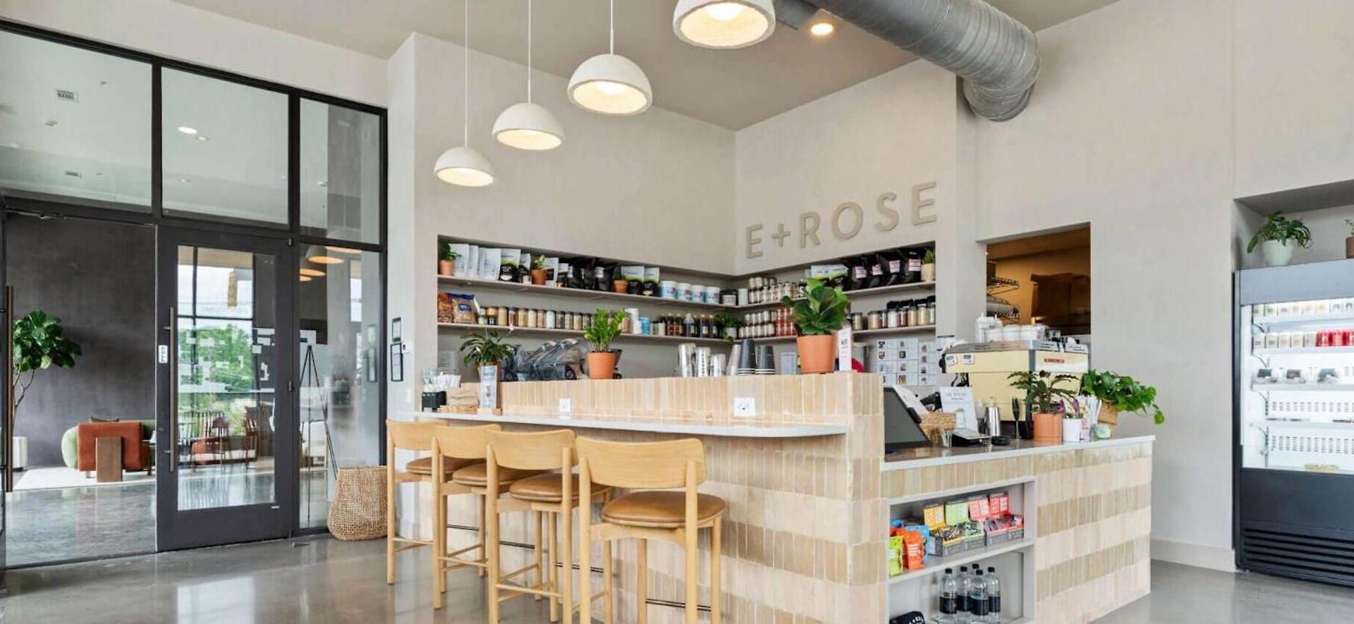 East Nash For 4 With Public Rooftop Near Dt