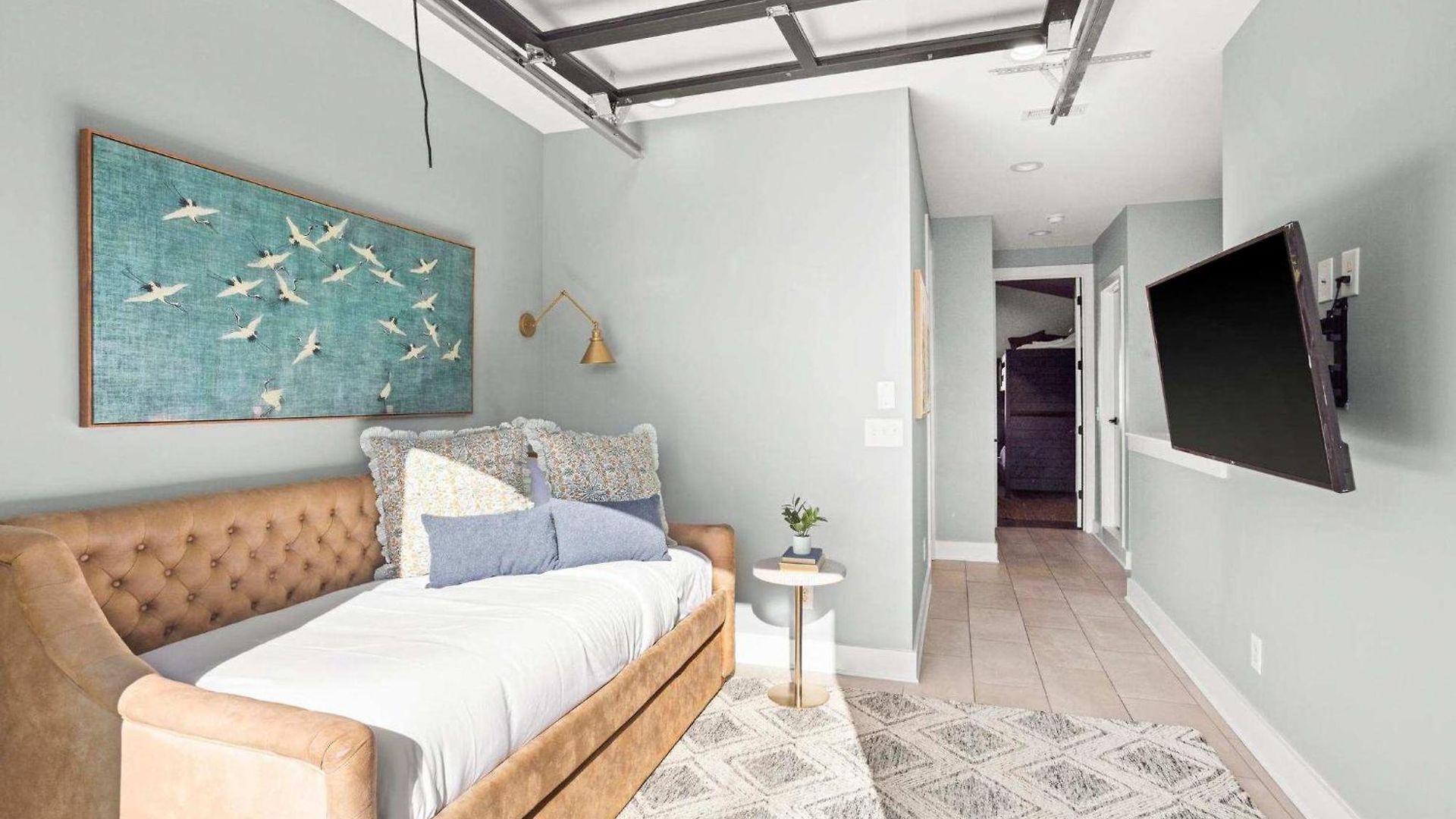 2 Adjacent Gem Great For Big Groups 8th Ave S Nashville