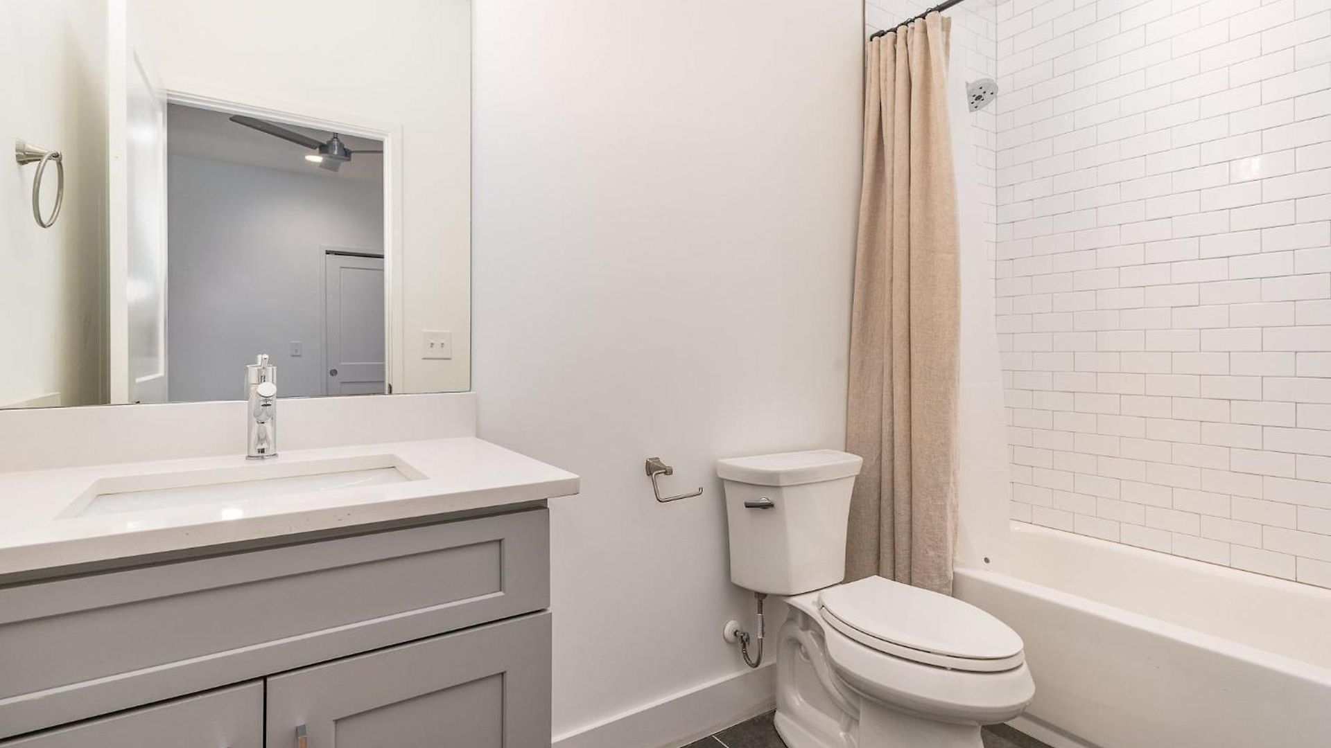 - 405 Marshall St #3