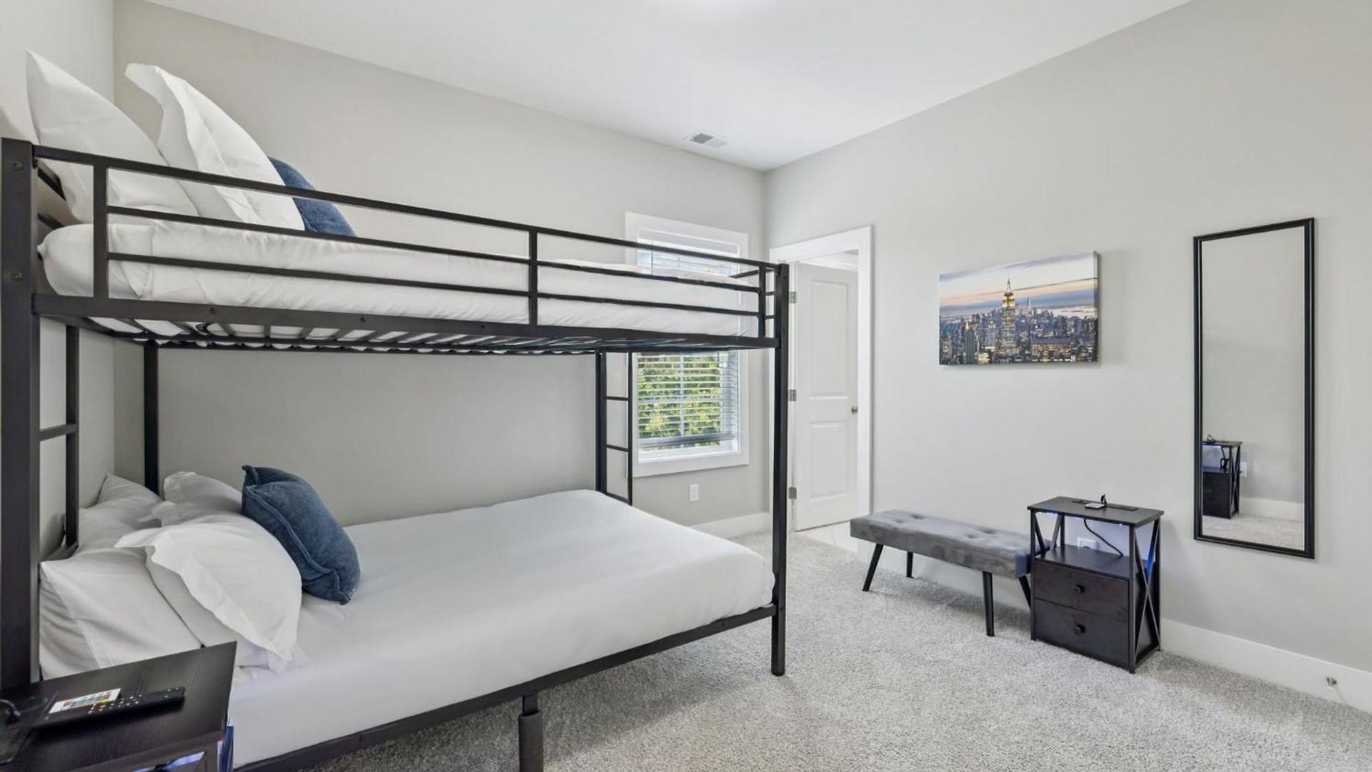 Friends In Skyline Places, 10 Min To Broadway, Perfect For Groups Holiday home