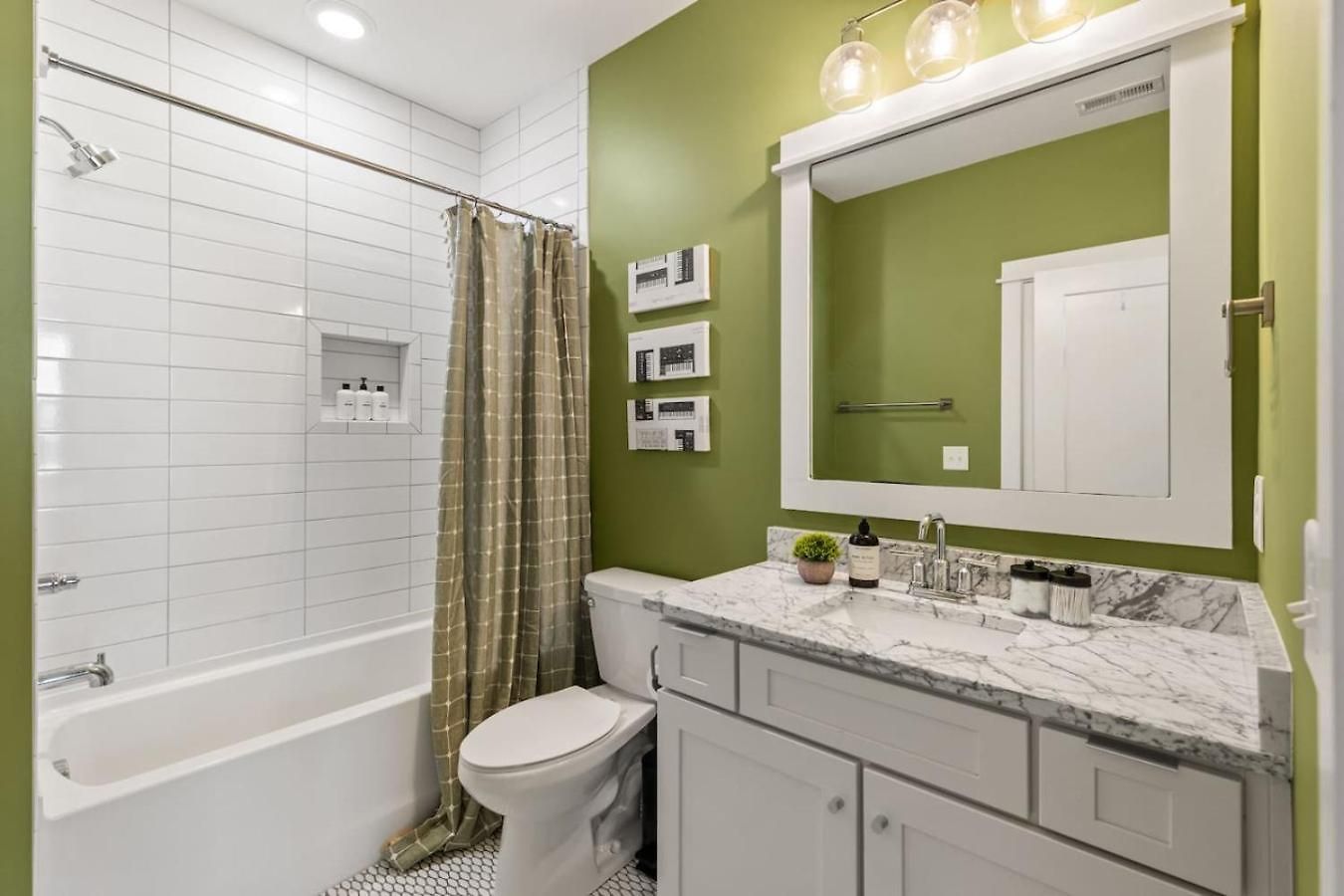 Private Rooftop Near Vanderbilt Only 2 Miles From Downtown Holiday home Nashville