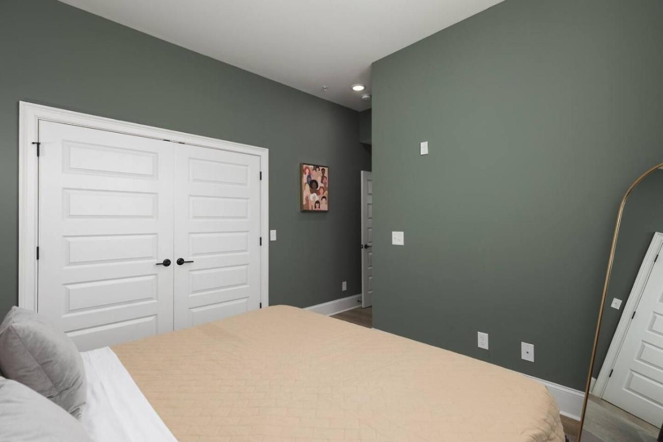 Sleeps 20 Three Side By Side 10 Minutes To Broadway Nashville