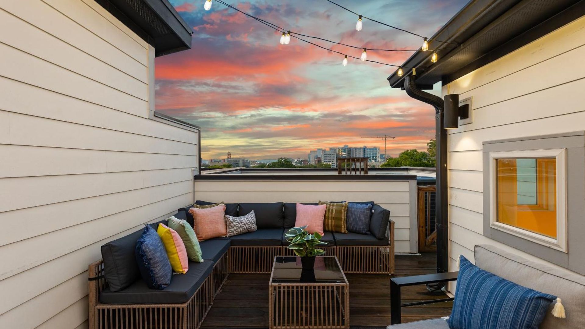 Holiday home Walk To Vanderbilt And Belmont With Garage And Rooftop Deck *