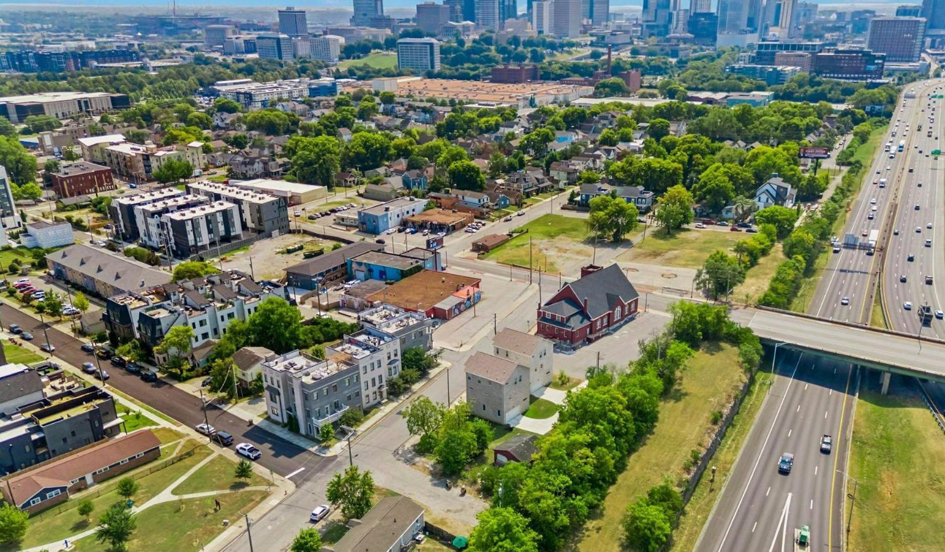 Friends In Skyline Places, 10 Min To Broadway, Perfect For Groups * Nashville