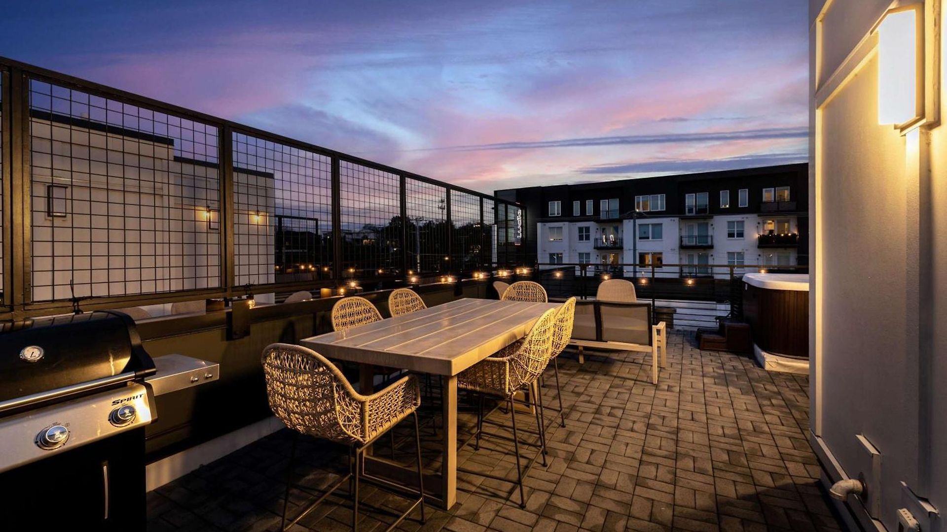 Luxe 4br Retreat With Hot Tub & Skyline Deck * Nashville
