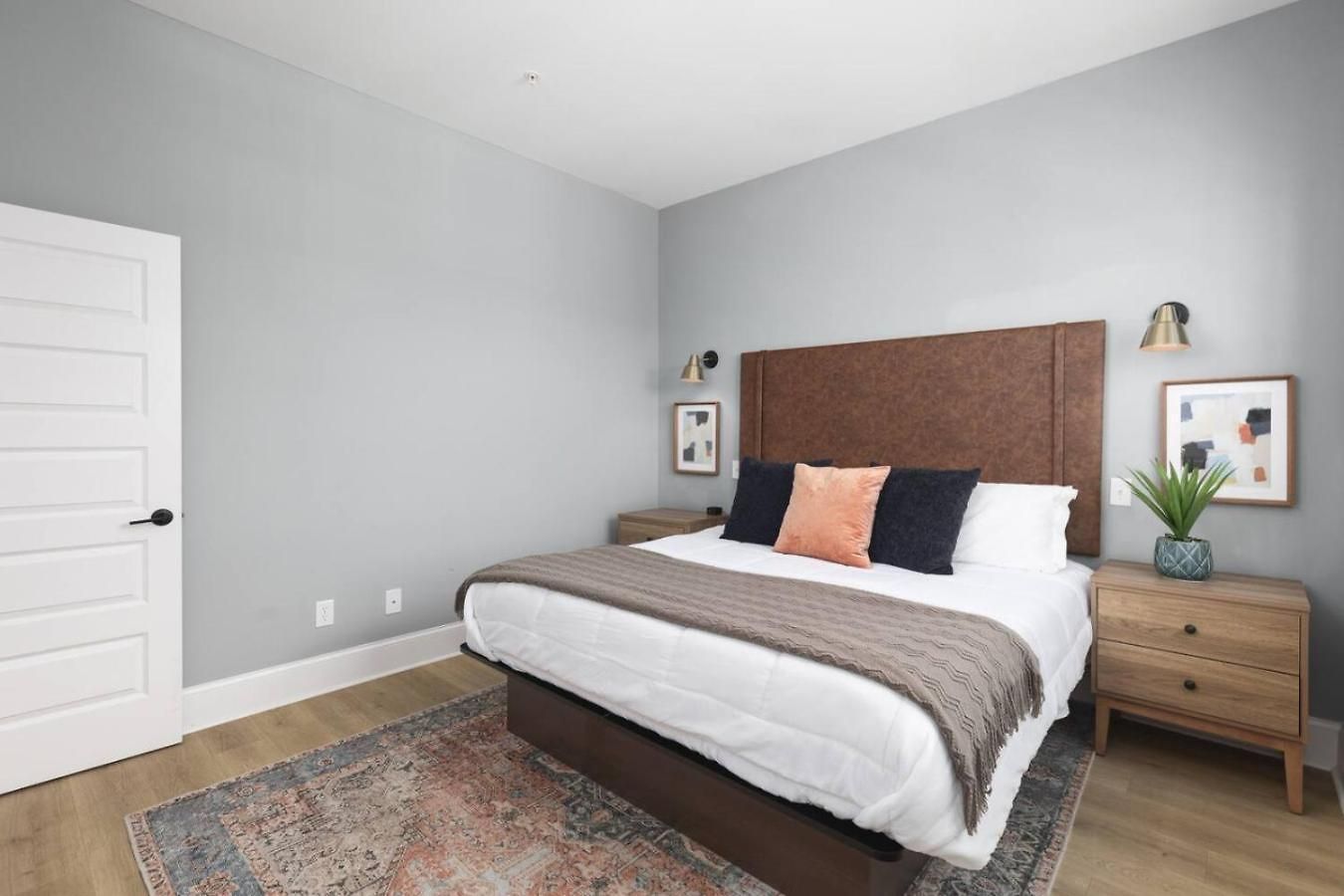 Sleeps 32 Only 10 Minutes To Broadway 4 Side By Side Nashville