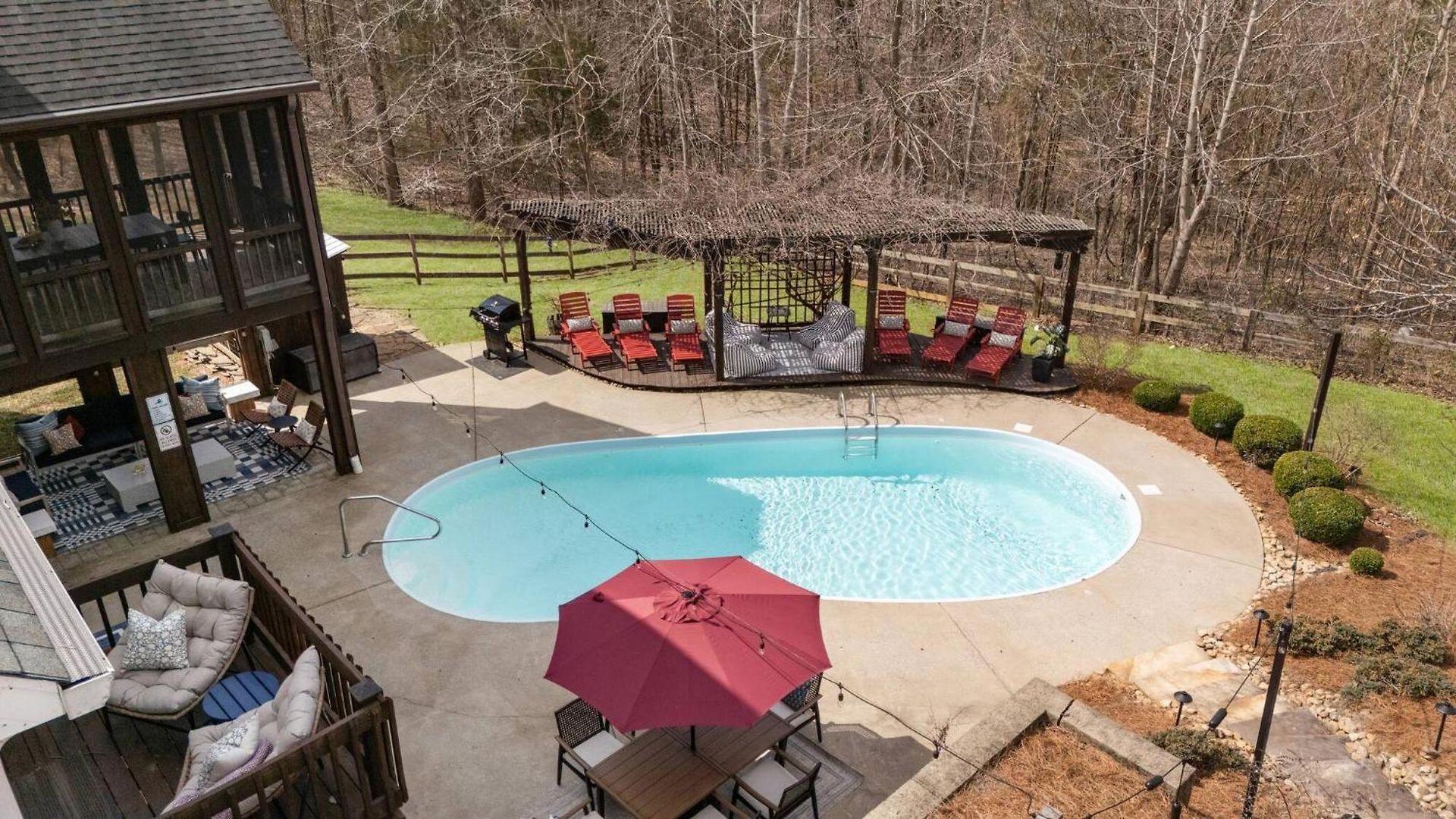 Holiday home Retreat - Pool/hot Tub/karaoke/theatre + Nashville