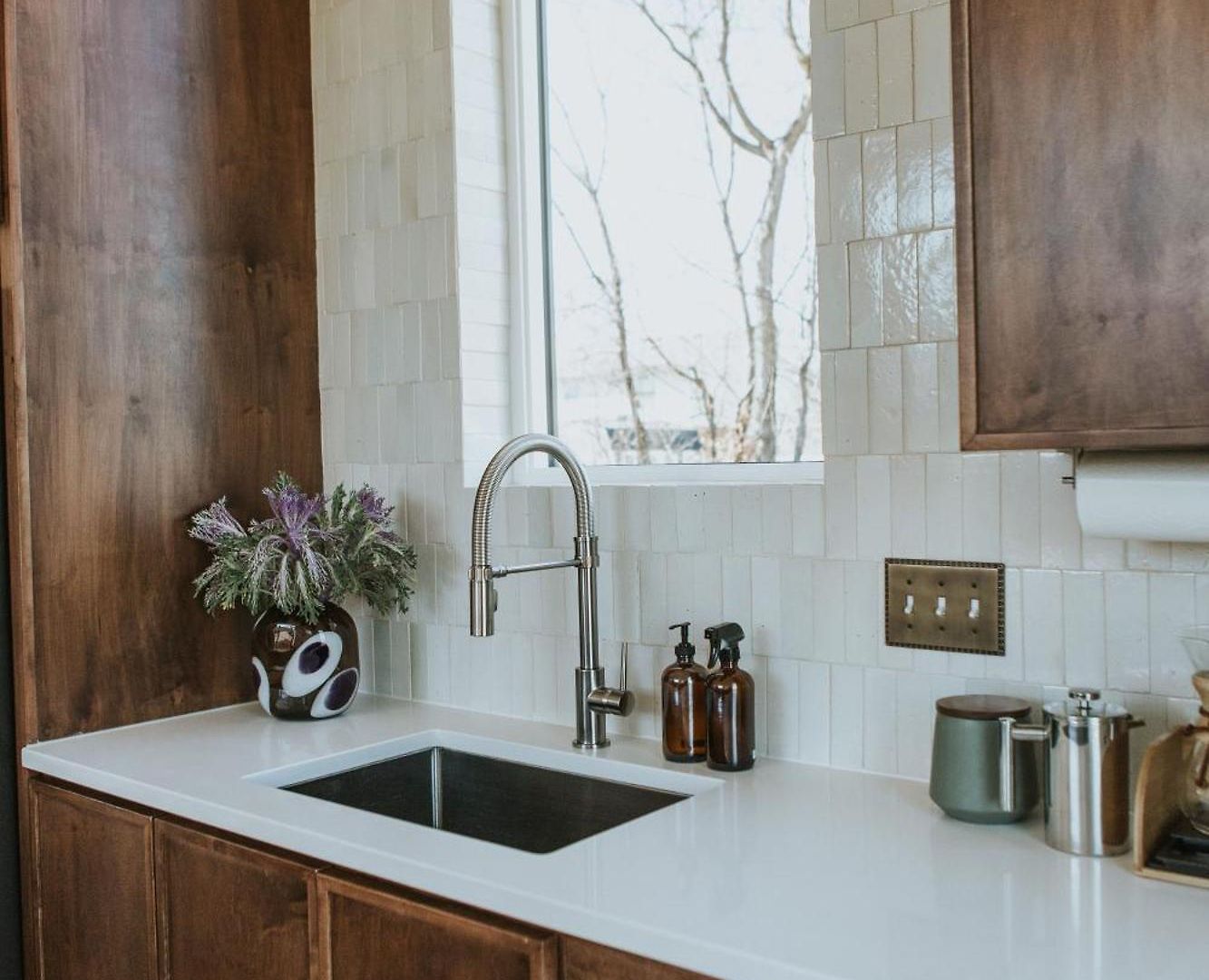 Storybook - Perfect For Couples And Solo Travelers Apartment Nashville