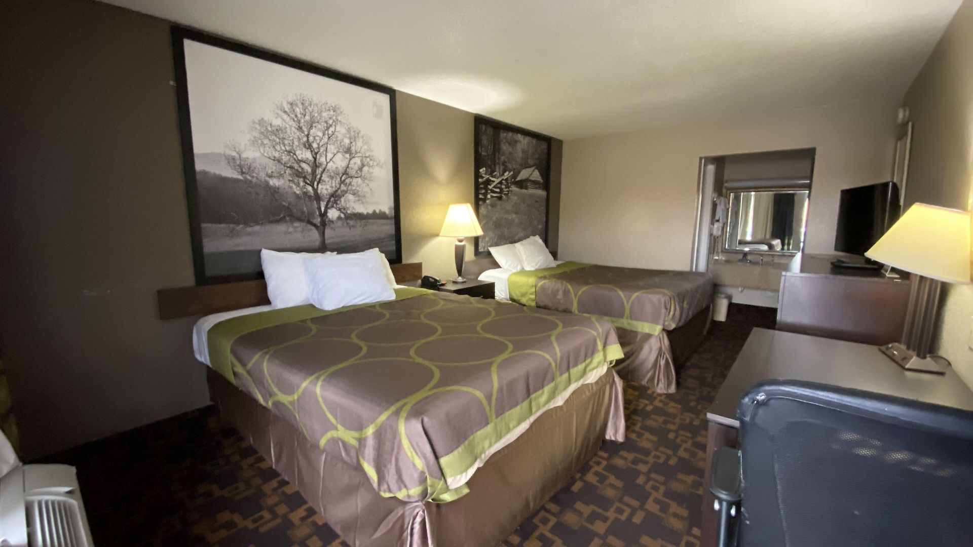 Super 8 By Wyndham Antioch/nashville South East
