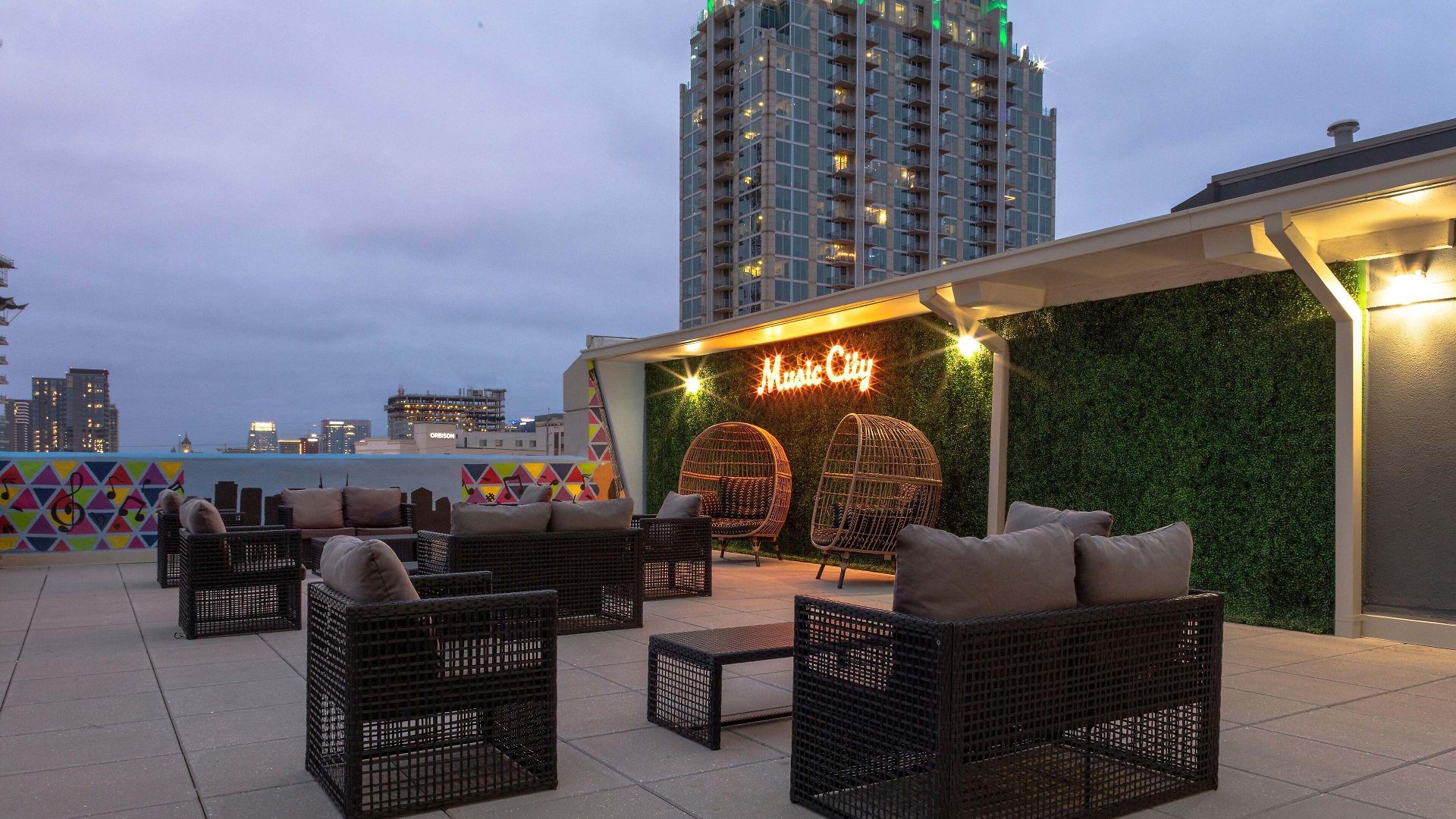Aloft By Marriott West End