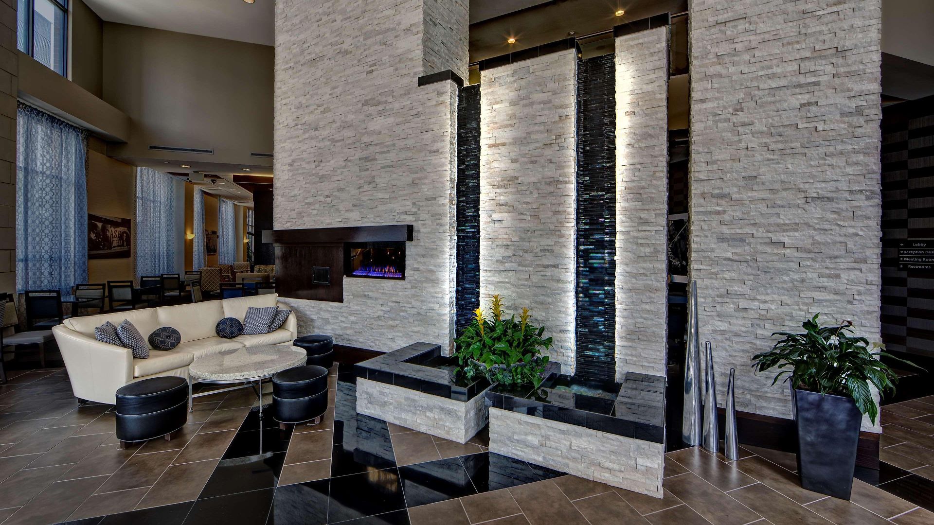 Hotel Hampton & Nashville-downtown 3*