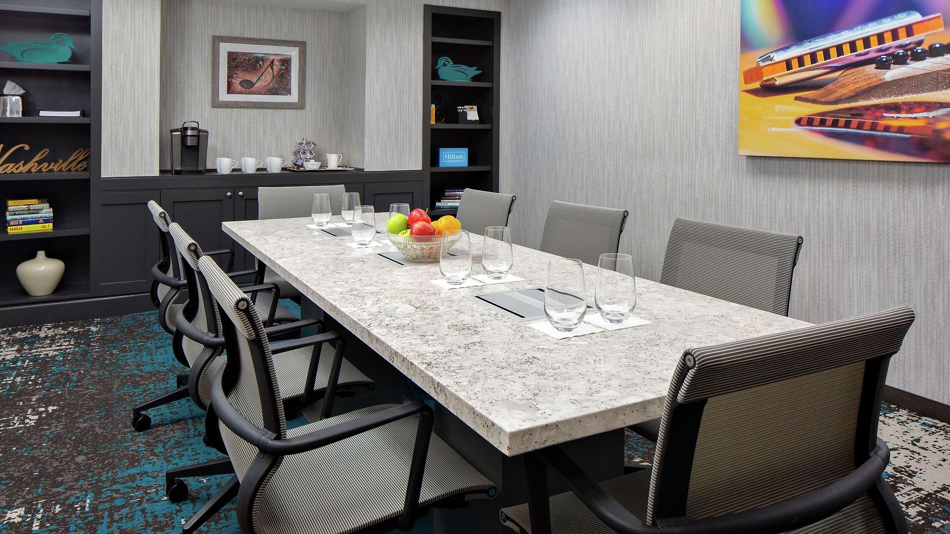 Hotel Homewood By Hilton Downtown