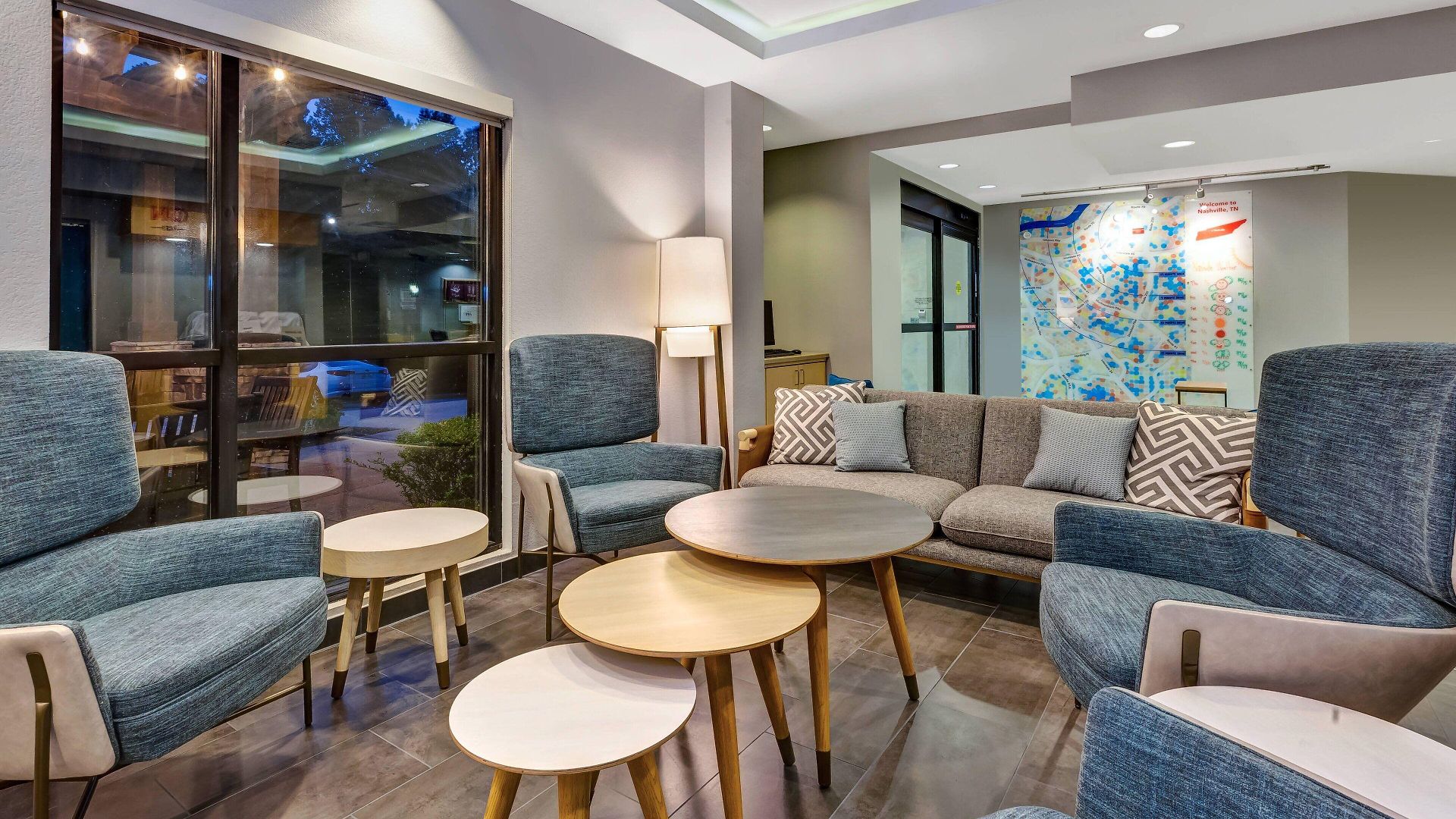 Towneplace By Marriott Airport Hotel