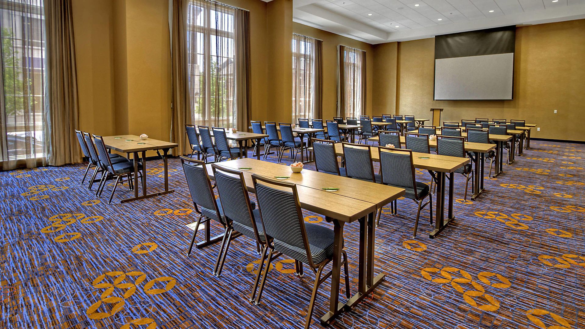 Courtyard By Marriott Hills 3* Nashville