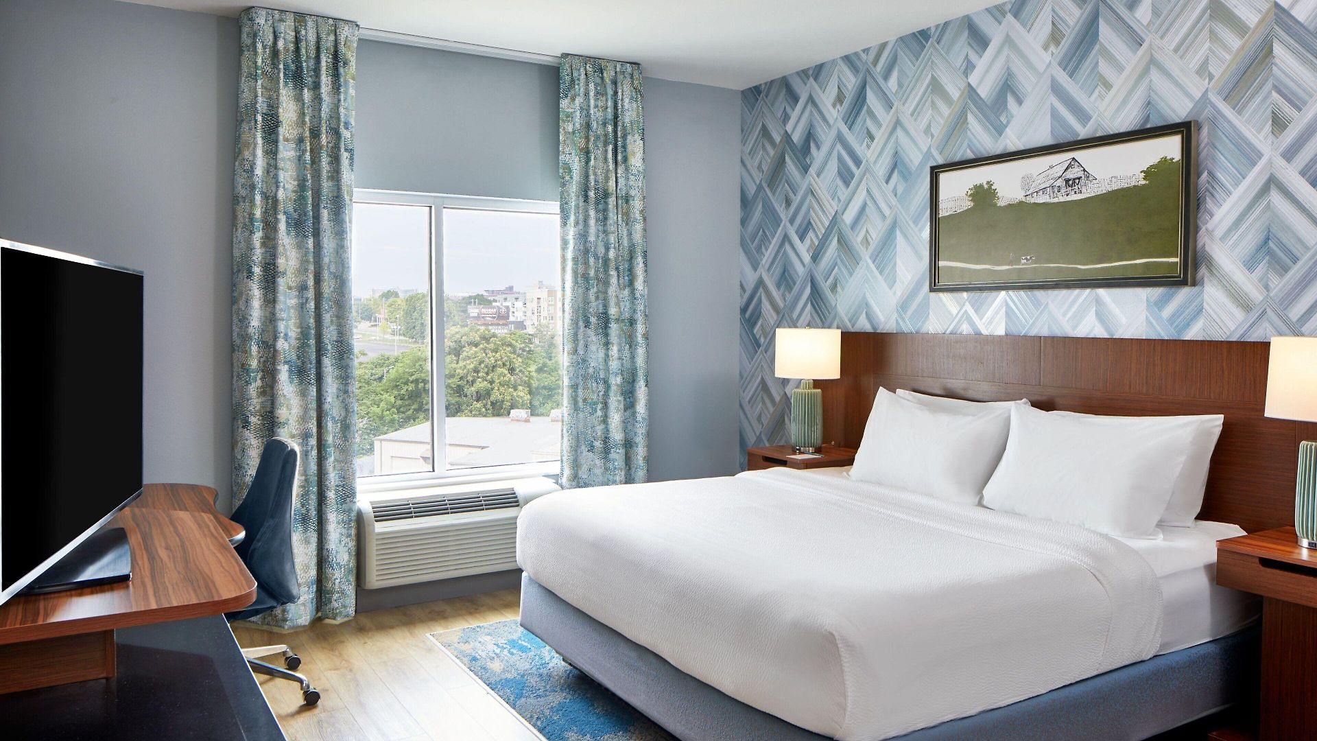 Fairfield And By Marriott Downtown/the Gulch Hotel 3*