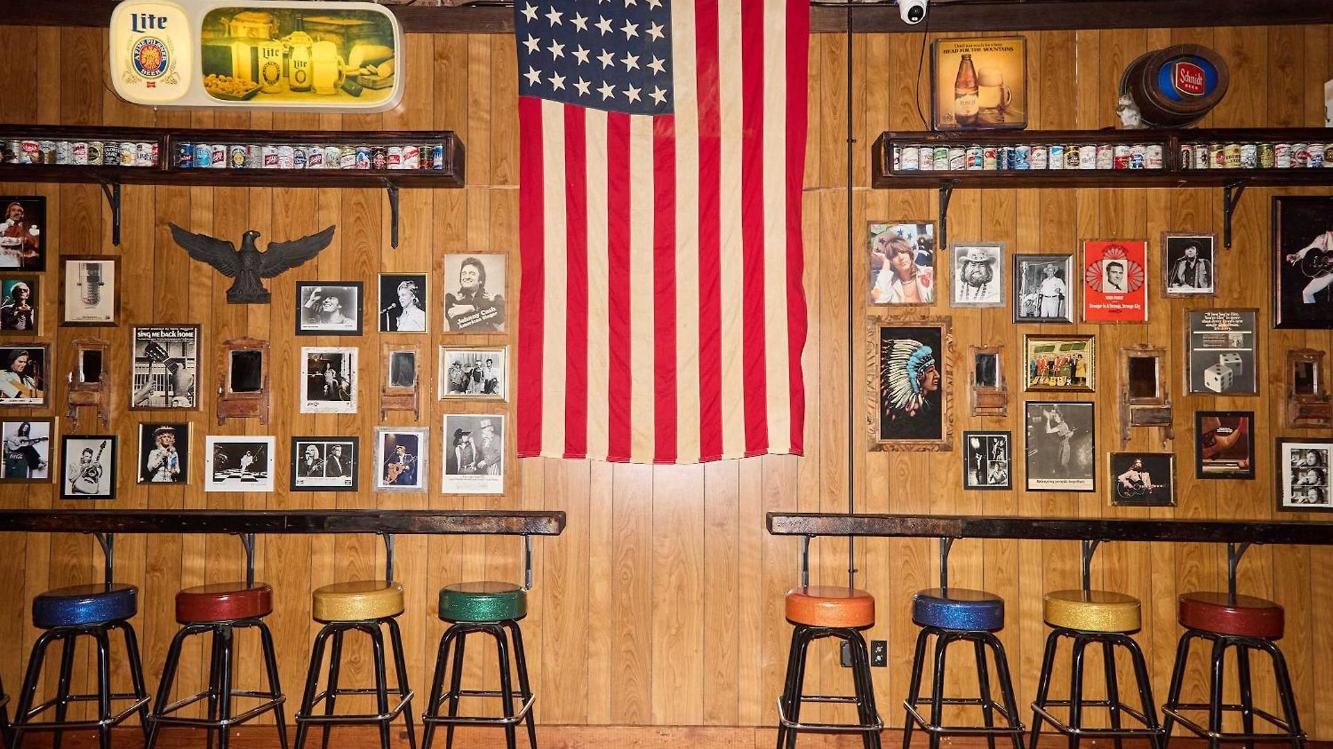 Holiday home Perfect Cma Fest Hq, Rooftop 10 Mins To Downtown, Garage, Ping Pong, Karaoke, Axe Throwing, Shuffleboard, 10 Mins To Broadway, 5 Mins To Five Points, Perfect For Bachelors Or Bachelorettes, 24 Hr Hospitality