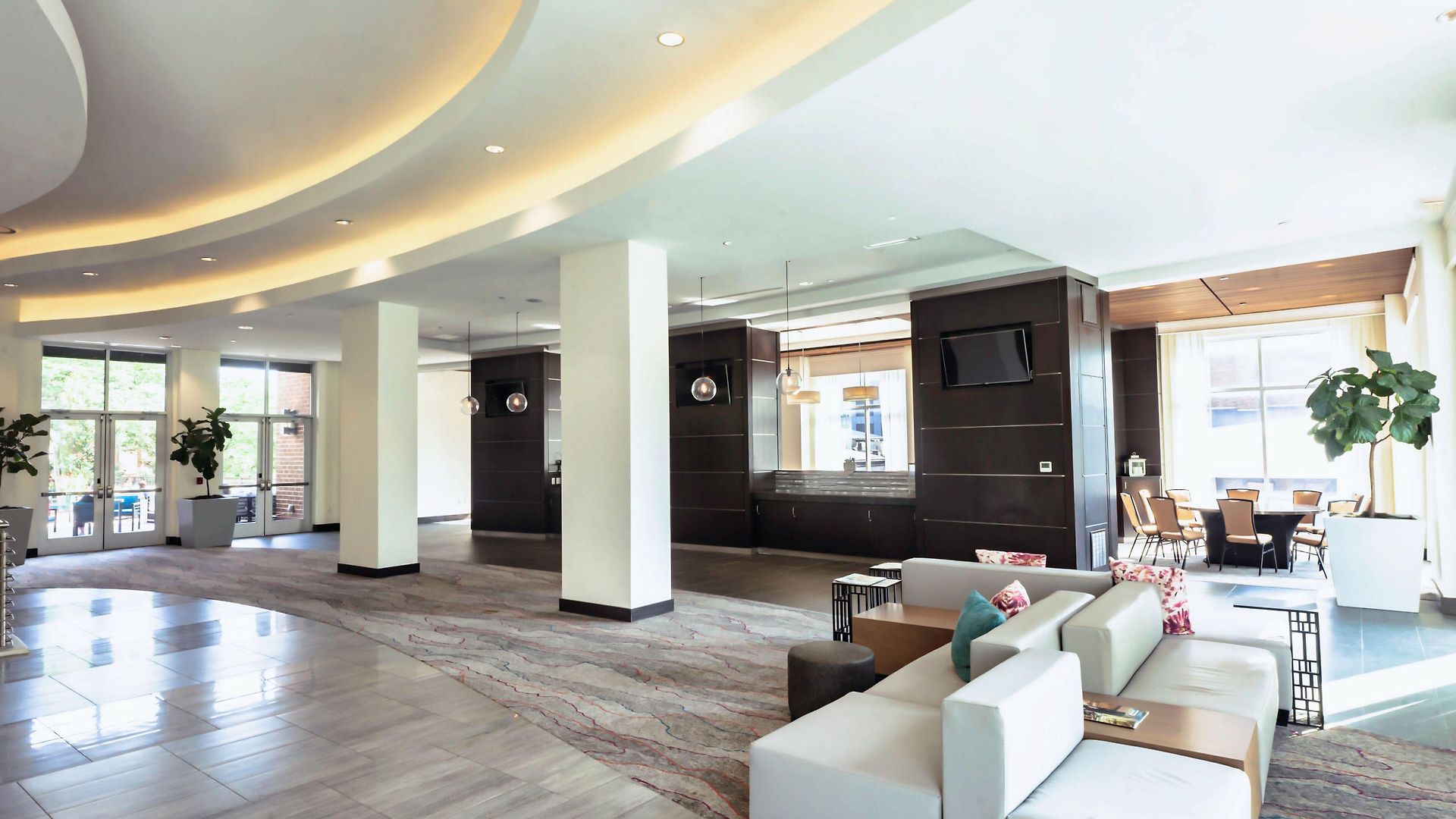 Hotel Hilton Garden Downtown Convention Center 3*