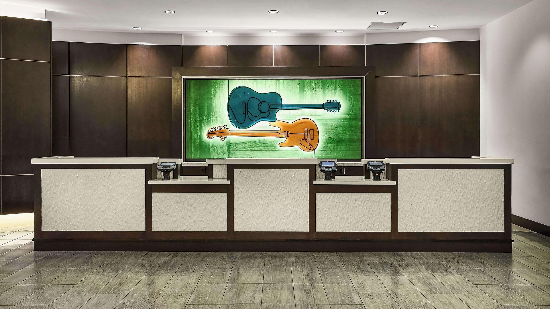 Hilton Garden Downtown Convention Center Hotel 3*